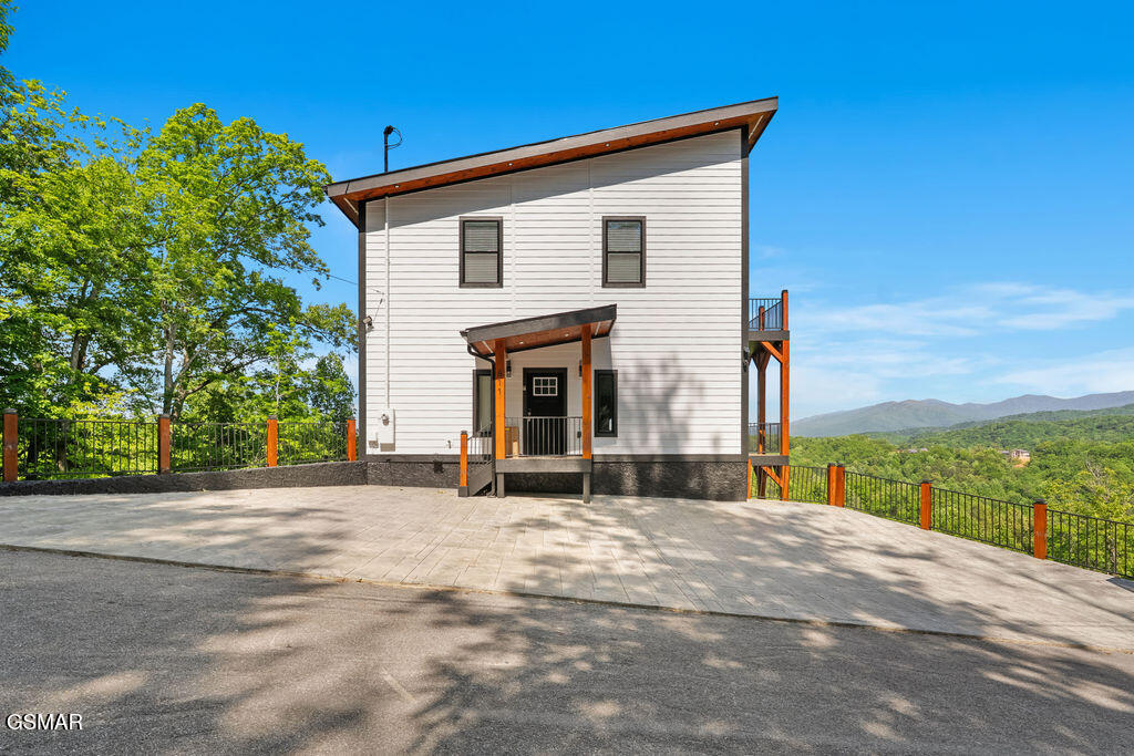 611 Ivy Road Gatlinburg TN 37738