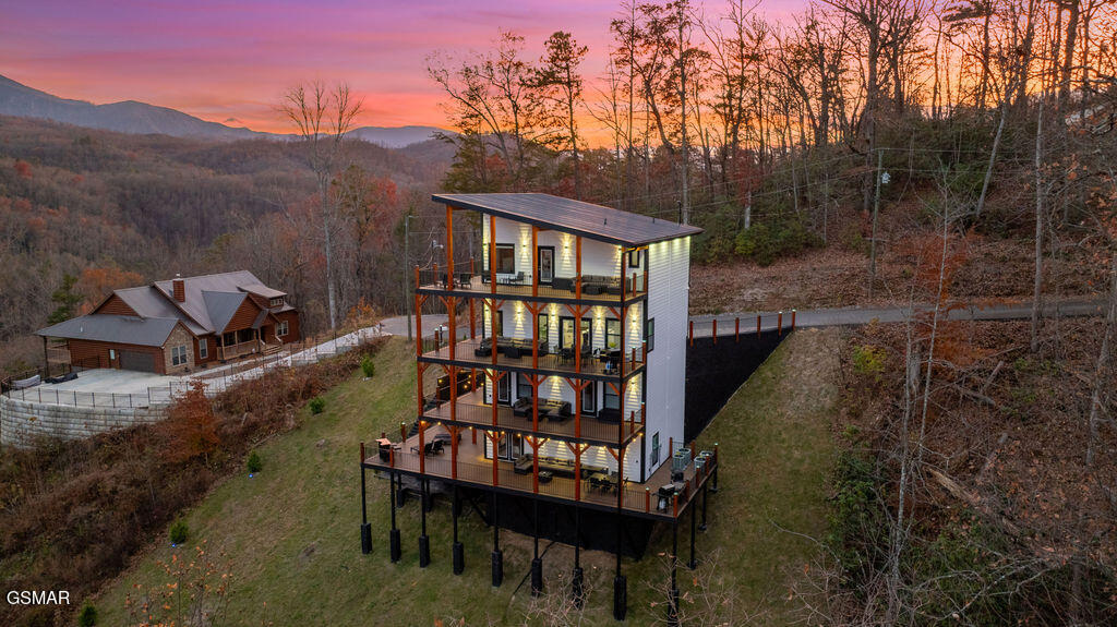 611 Ivy Road Gatlinburg TN 37738