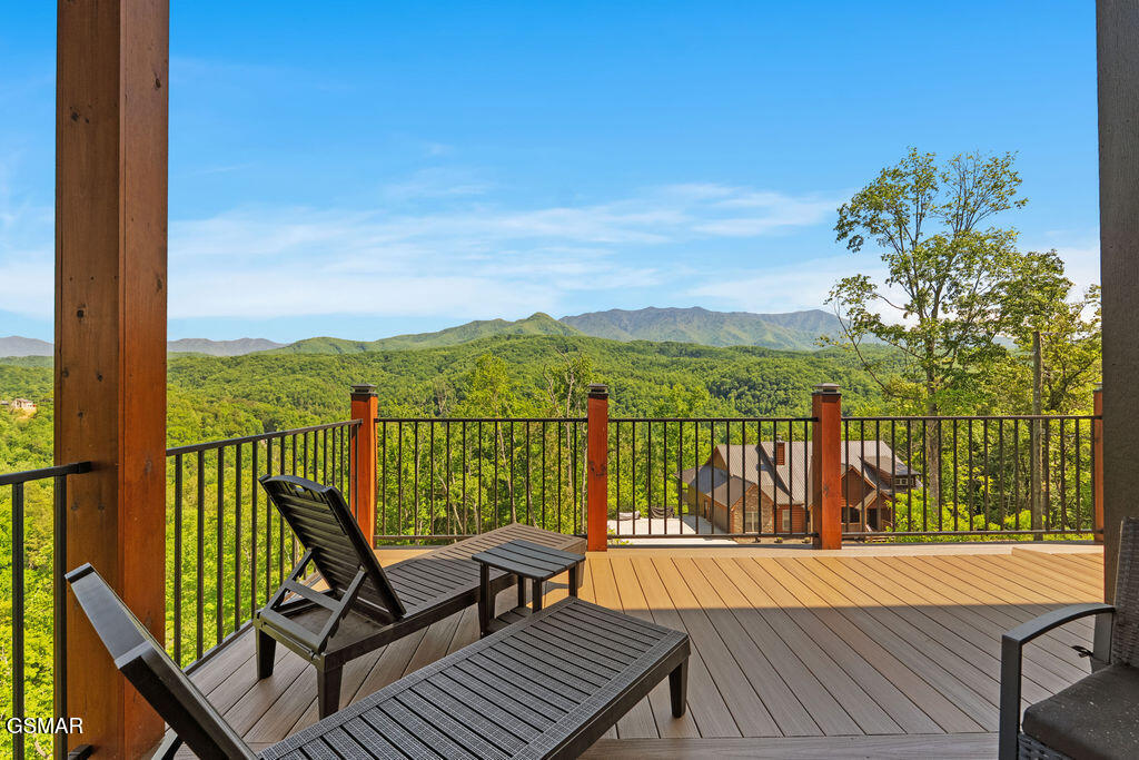 611 Ivy Road Gatlinburg TN 37738