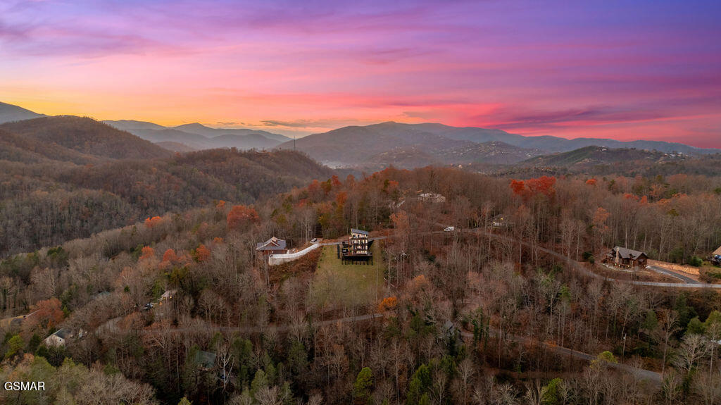 611 Ivy Road Gatlinburg TN 37738