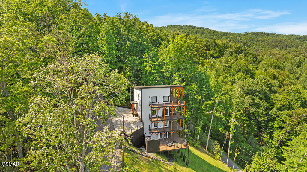611 Ivy Road Gatlinburg TN 37738