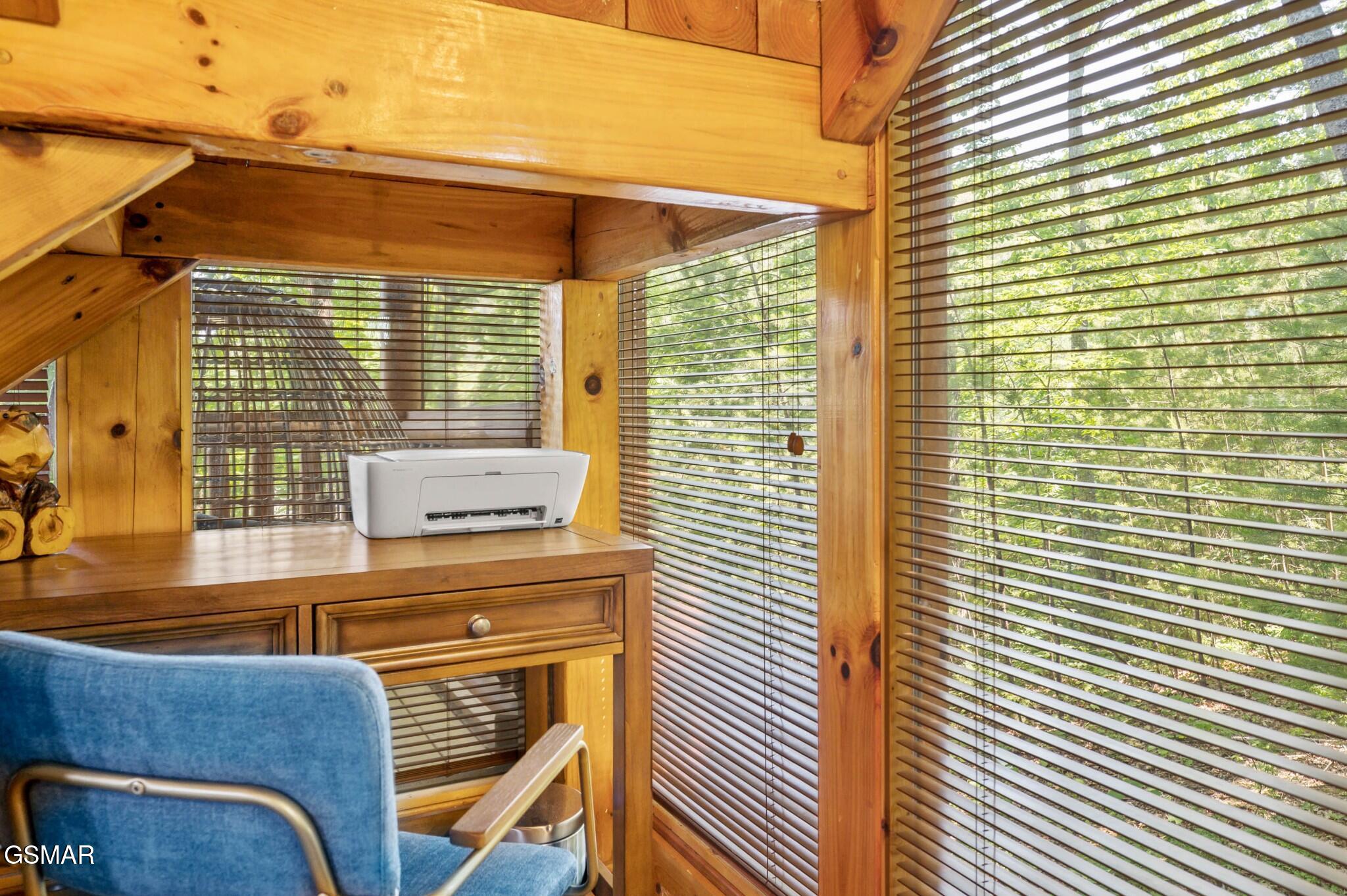 1105 Autumn Path Way Sevierville TN 37862