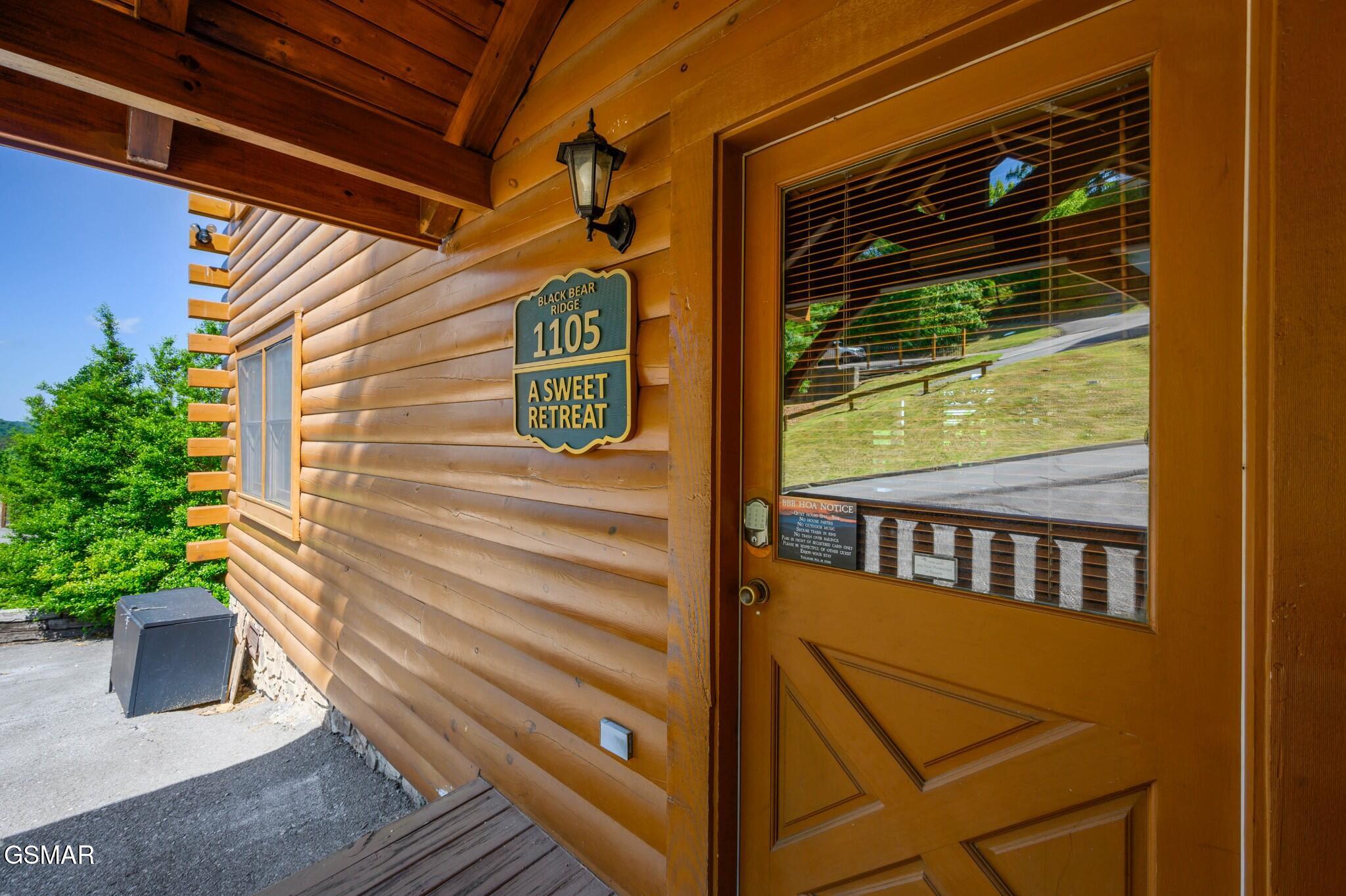 1105 Autumn Path Way Sevierville TN 37862