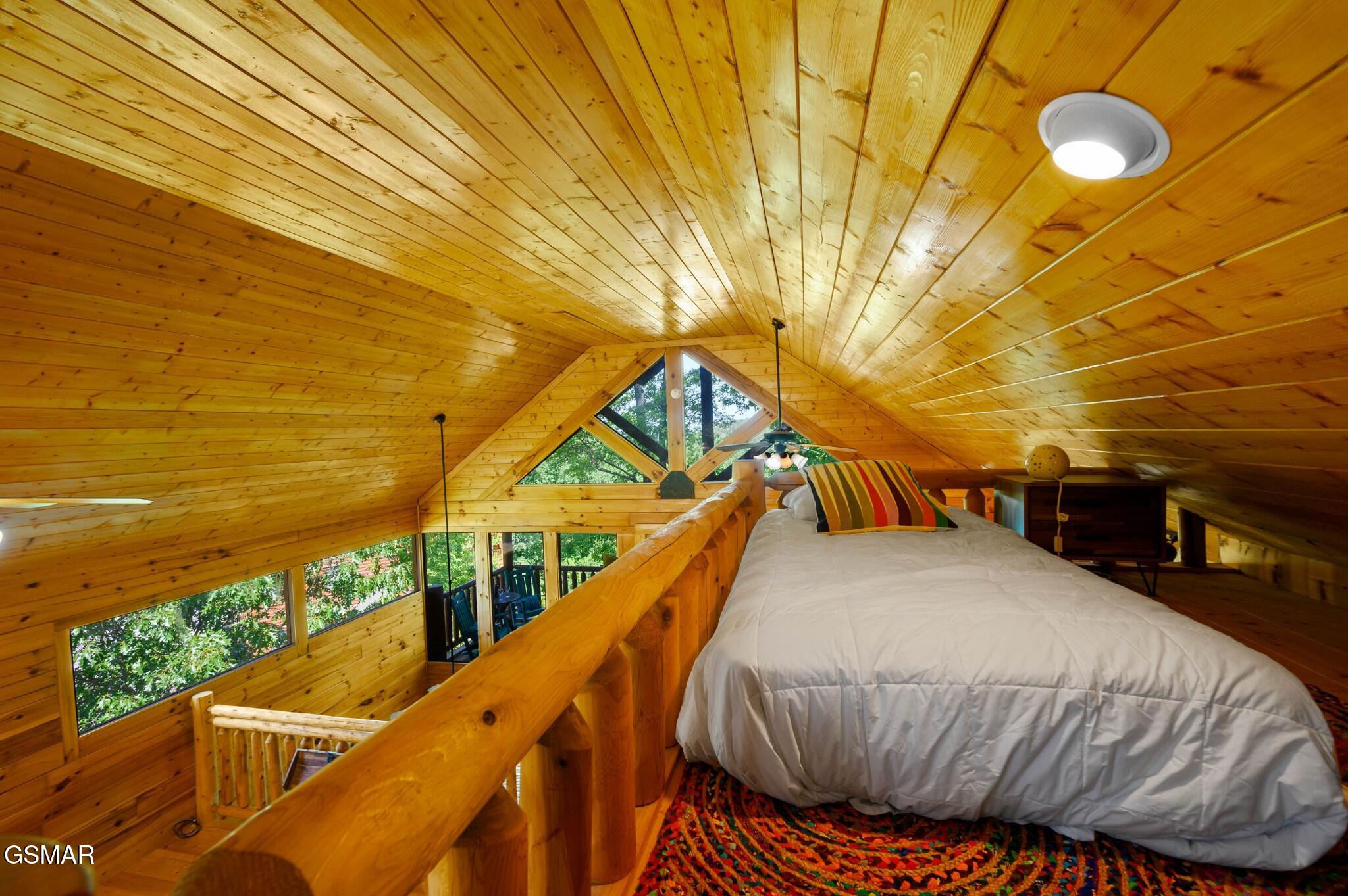 1105 Autumn Path Way Sevierville TN 37862