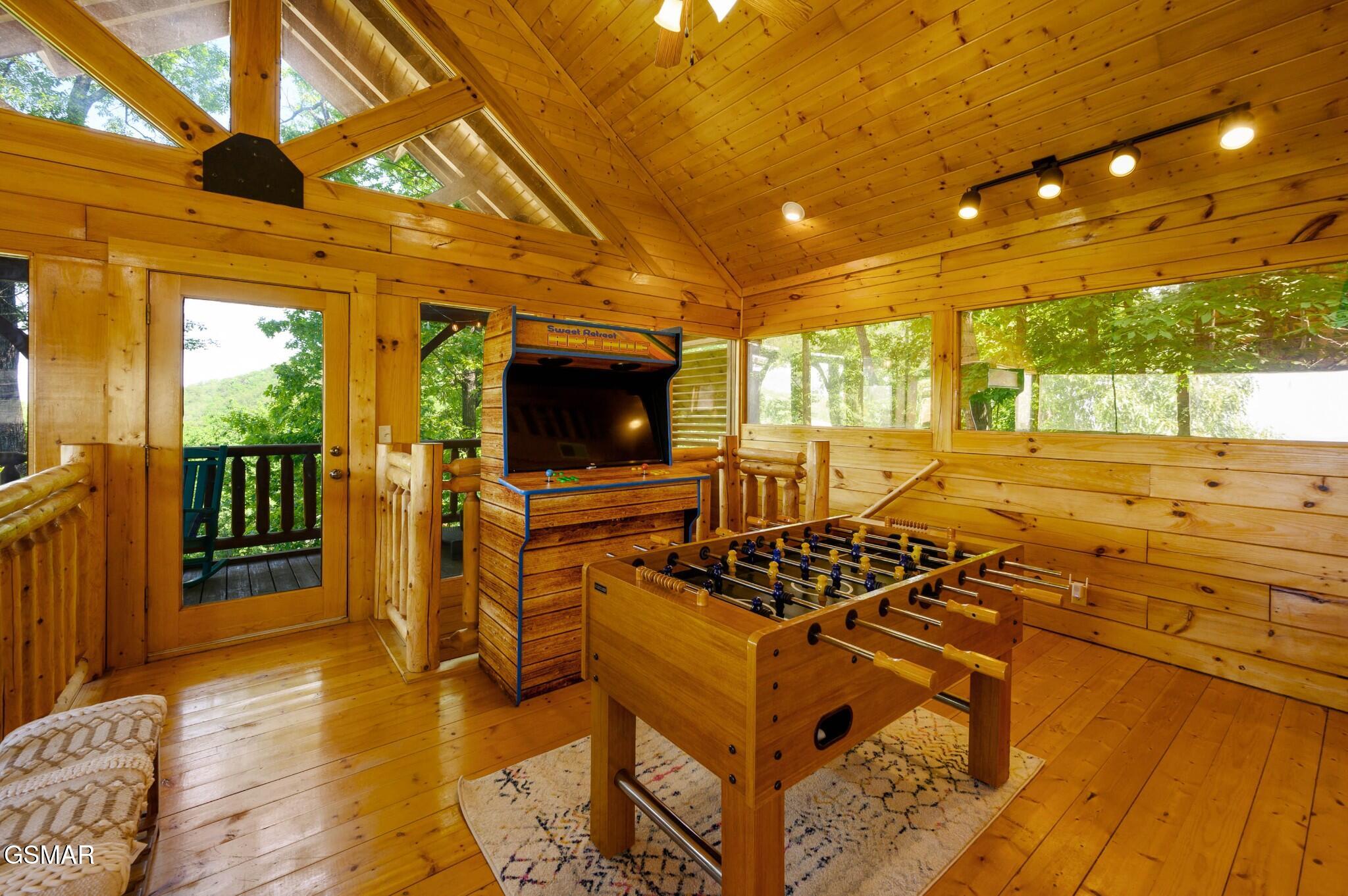 1105 Autumn Path Way Sevierville TN 37862