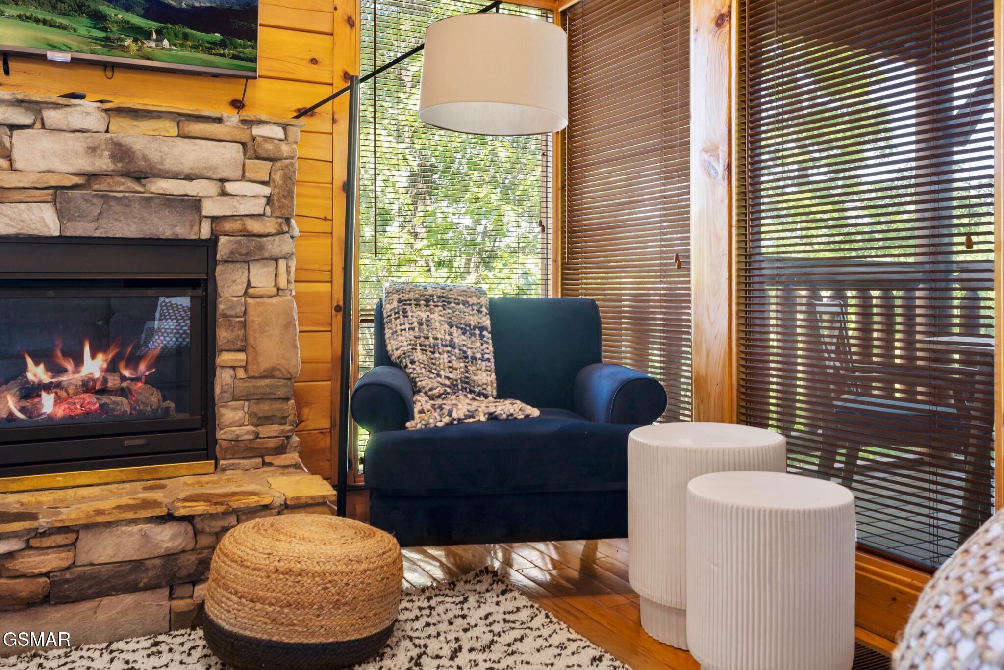 1105 Autumn Path Way Sevierville TN 37862