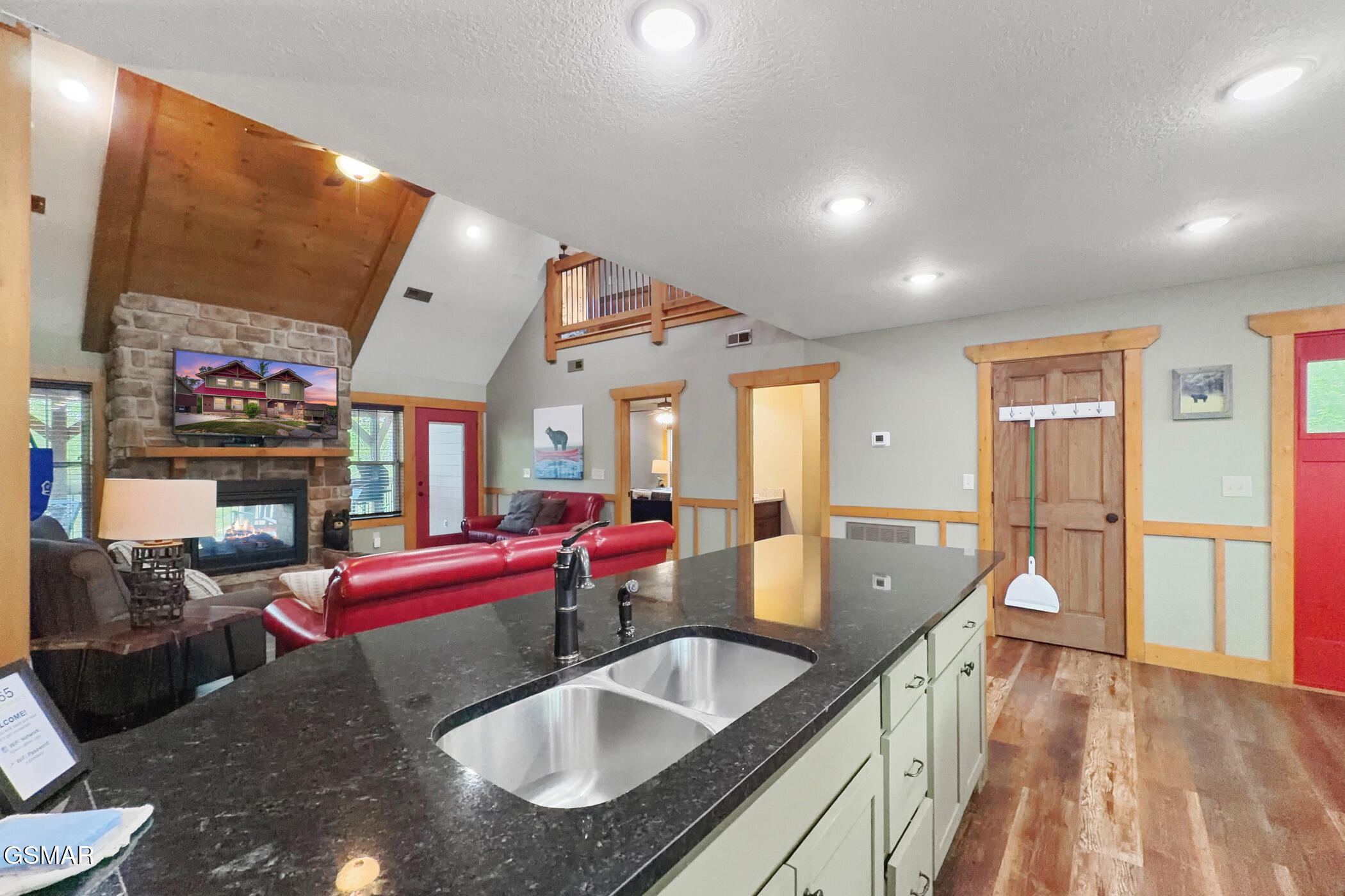 906 Whittlers Way Gatlinburg TN 37738