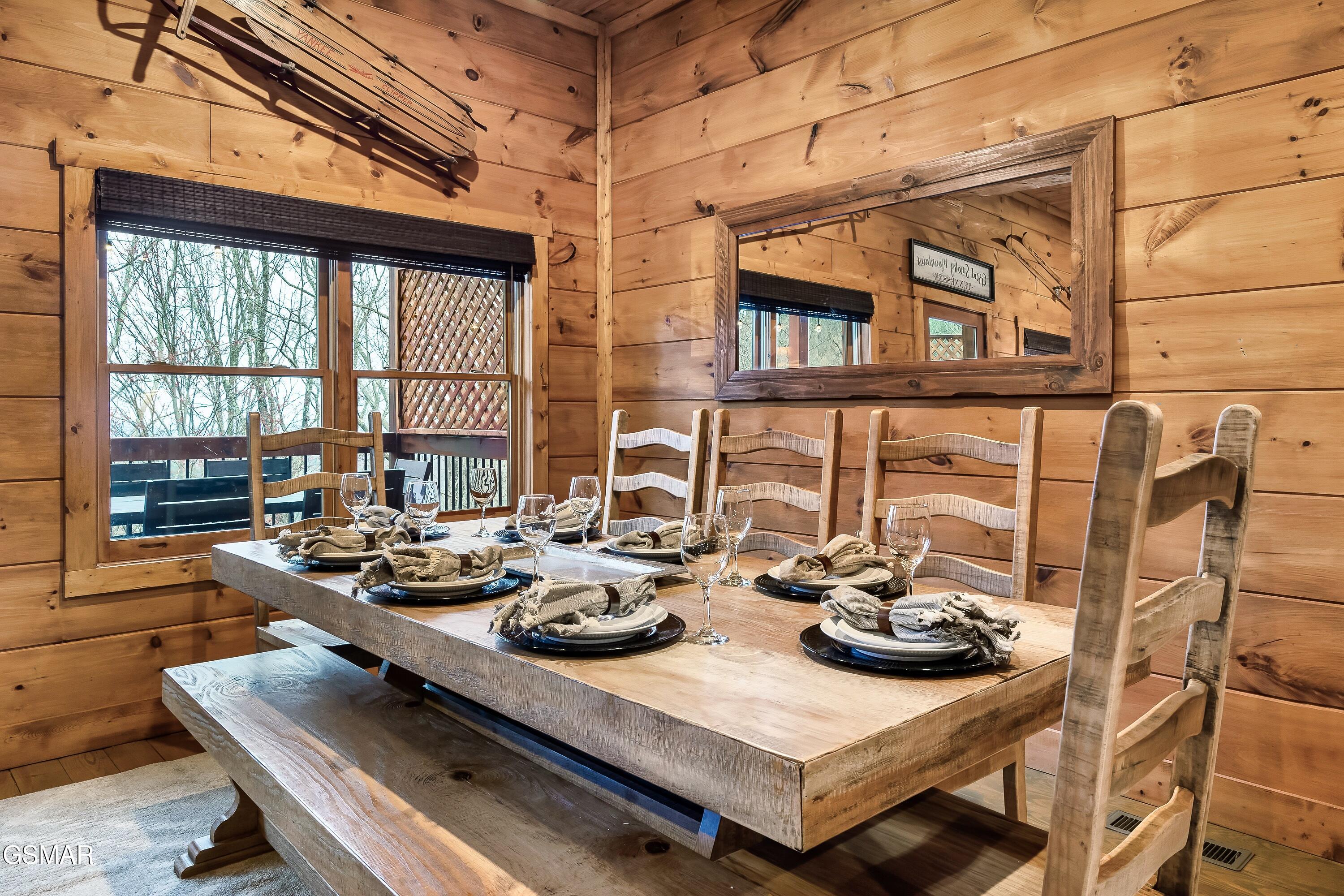 1255 Bear Cub Way Gatlinburg TN 37738