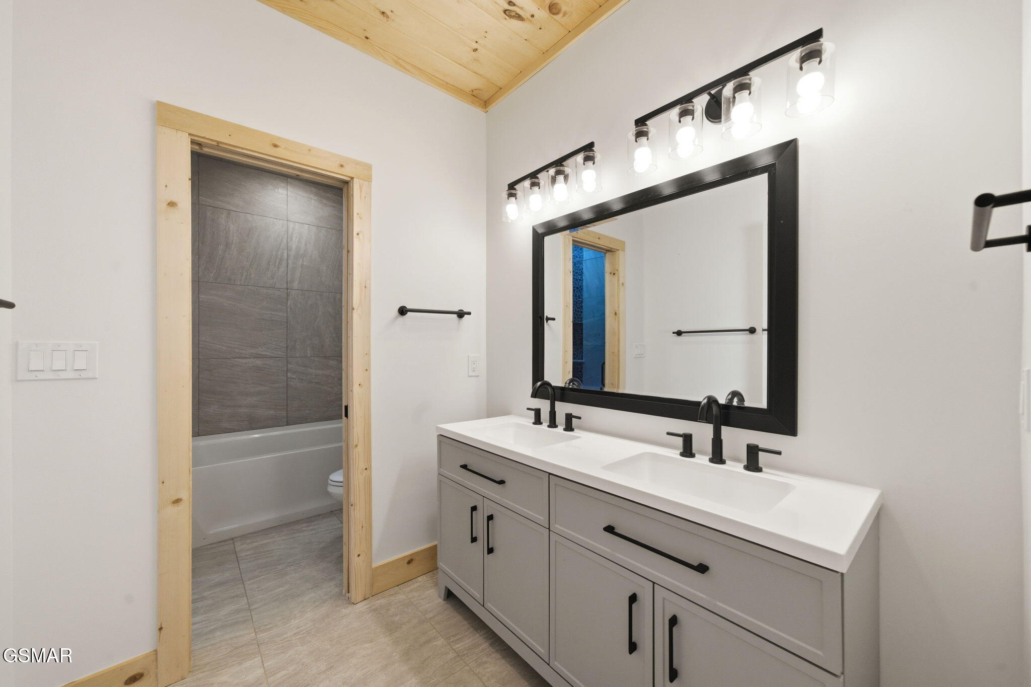 638 Ridge Top Loop Gatlinburg TN 37738