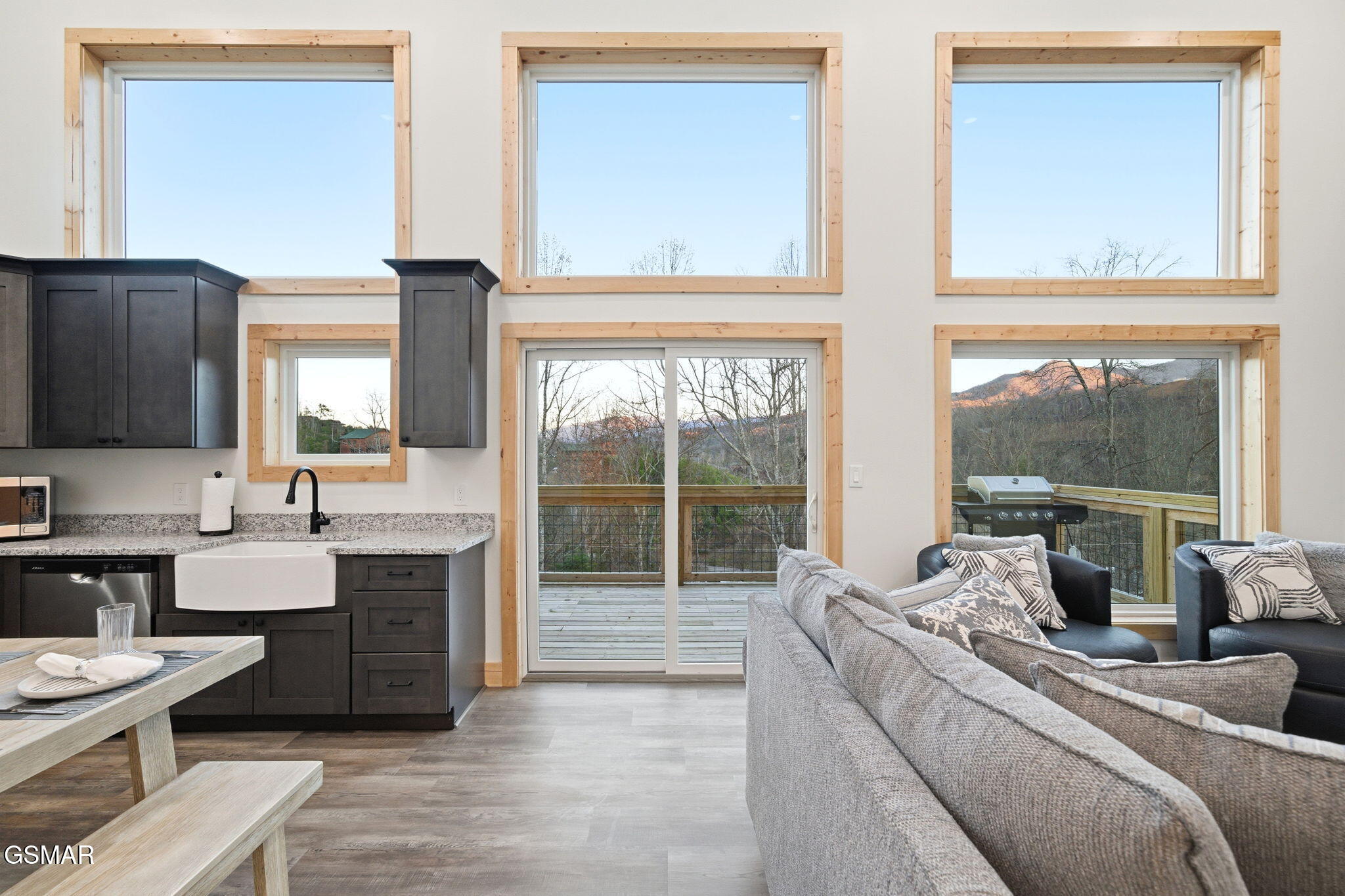 638 Ridge Top Loop Gatlinburg TN 37738