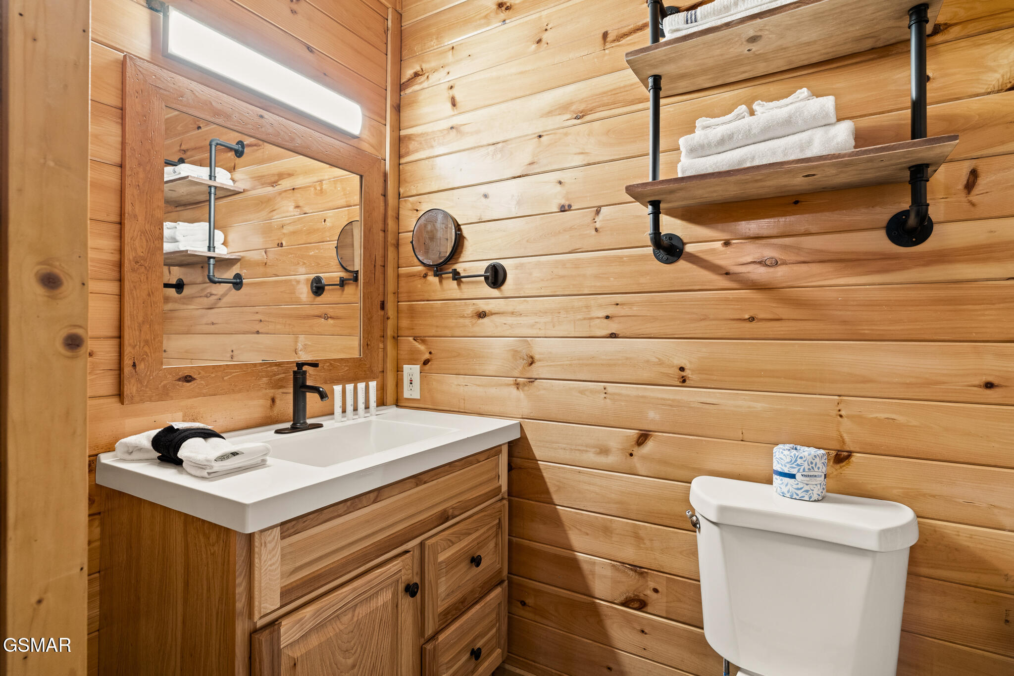 1915 Leatherwood Lane Sevierville TN 37862