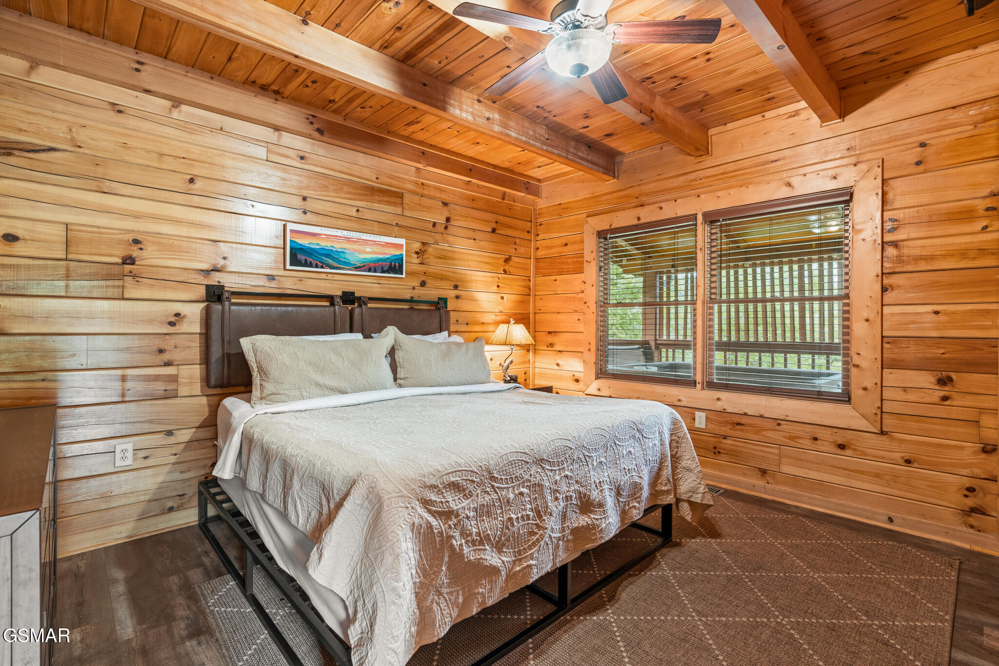 1915 Leatherwood Lane Sevierville TN 37862