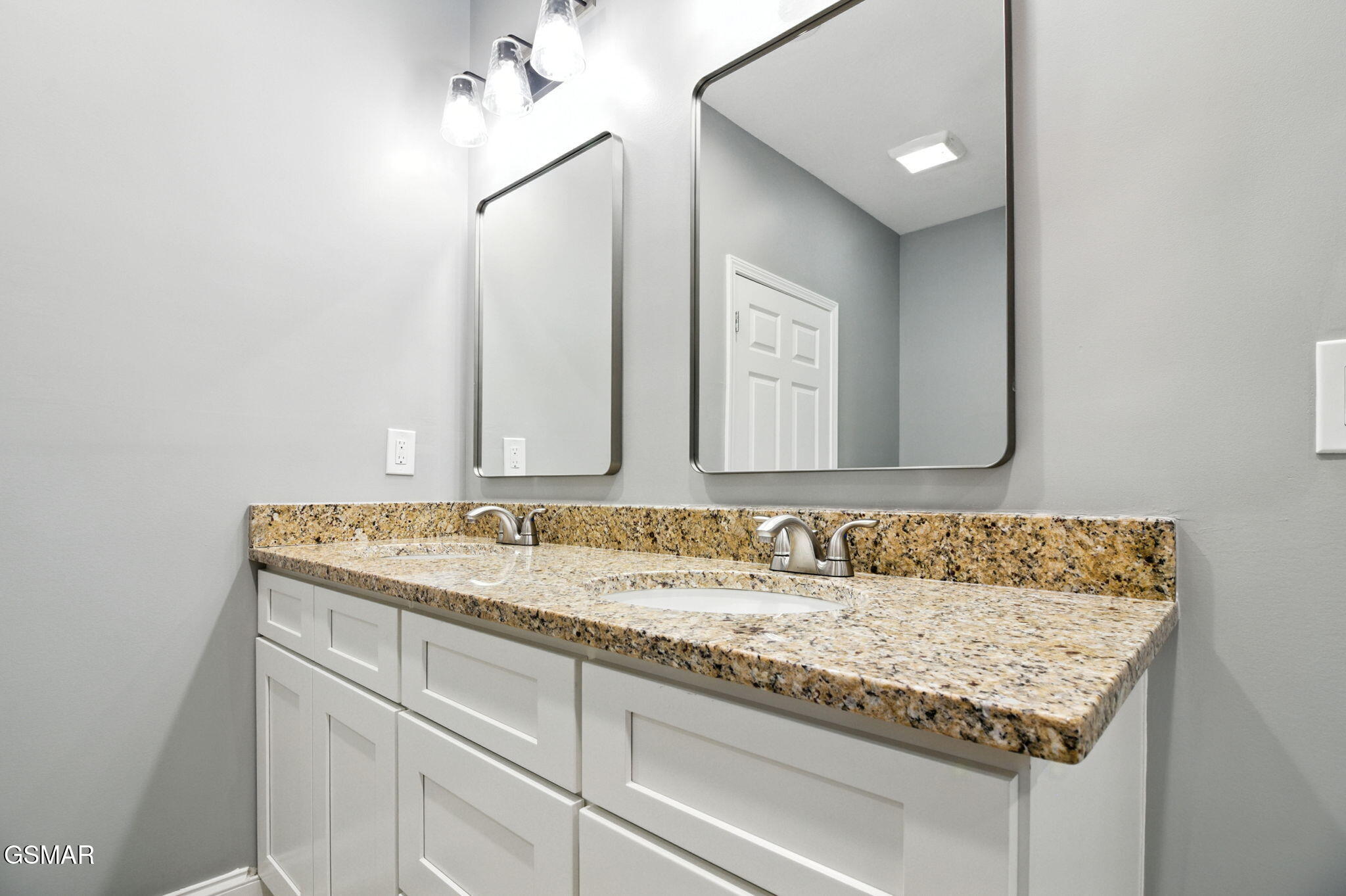 2720 Hodges Ferry Road Kodak TN 37764