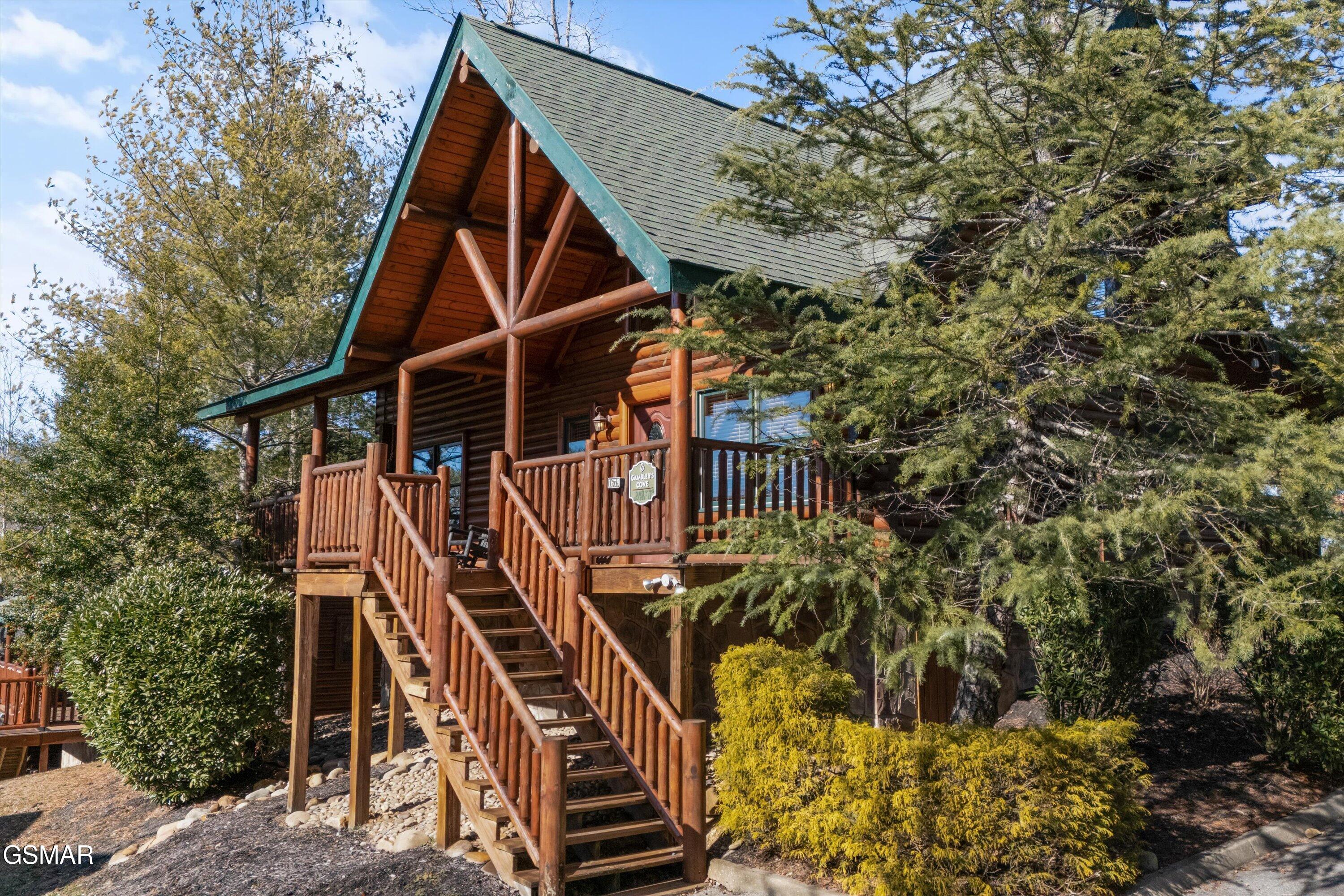 1679 Mountain Lodge Way Pigeon Forge TN 37862