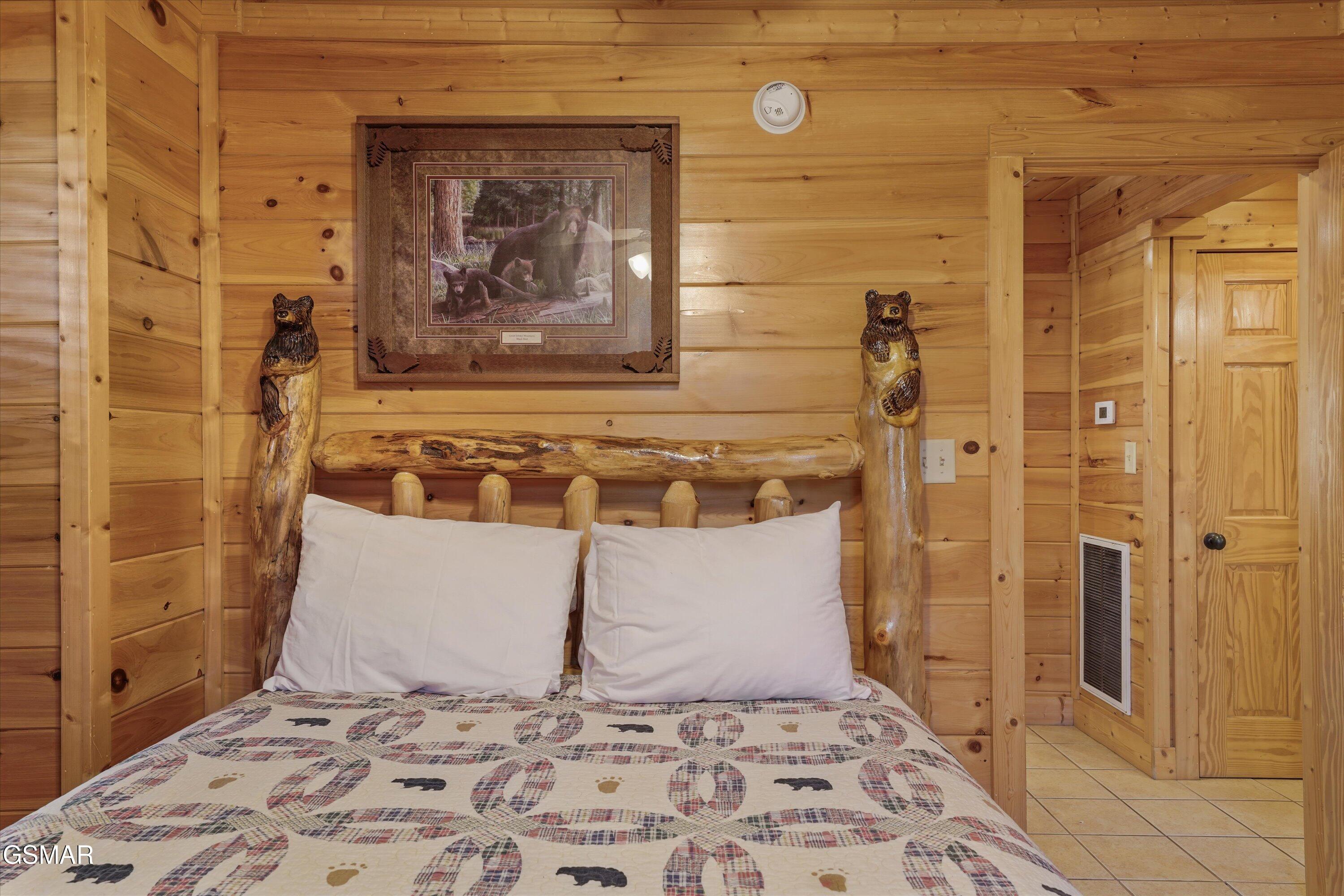 1679 Mountain Lodge Way Pigeon Forge TN 37862