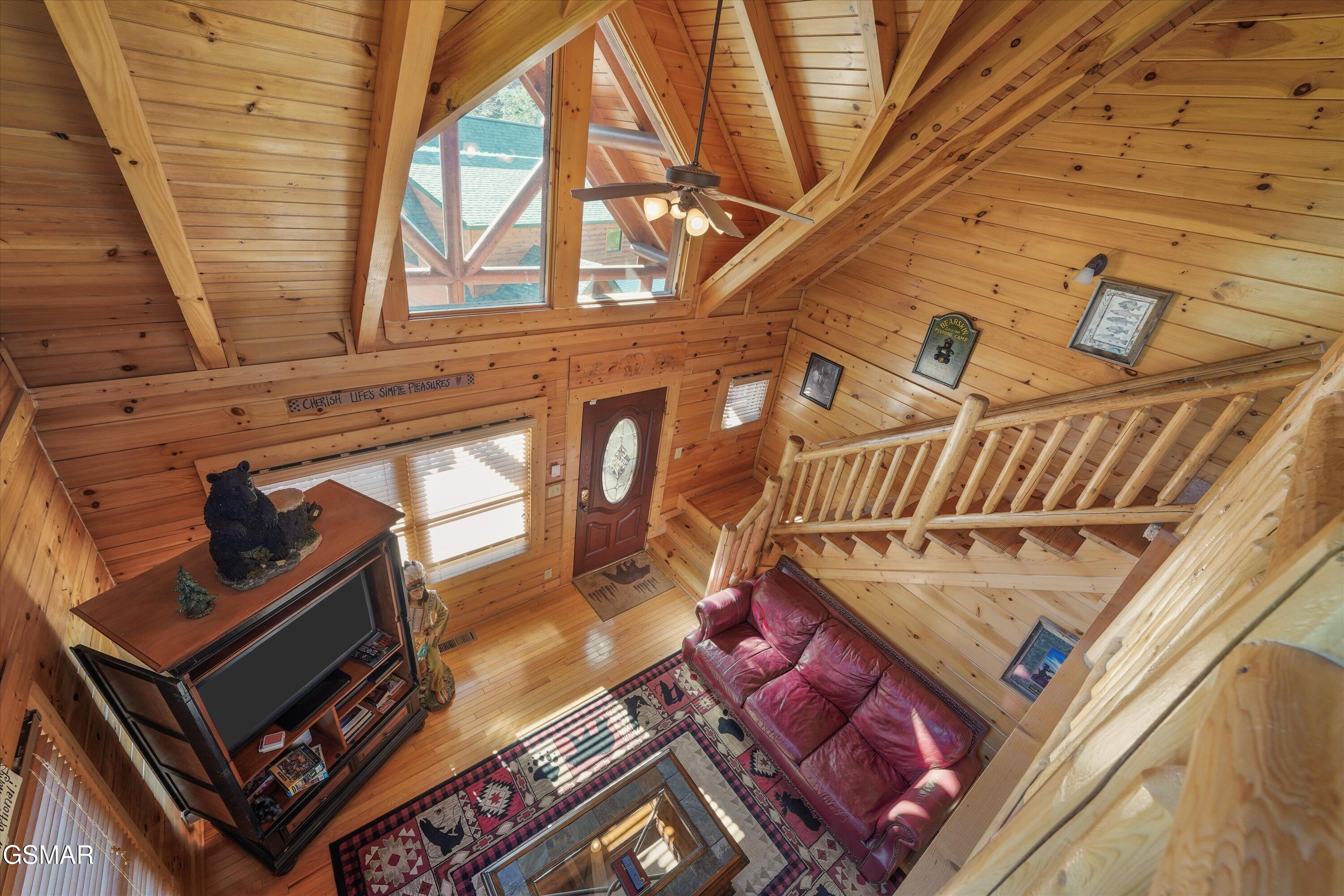 1679 Mountain Lodge Way Pigeon Forge TN 37862