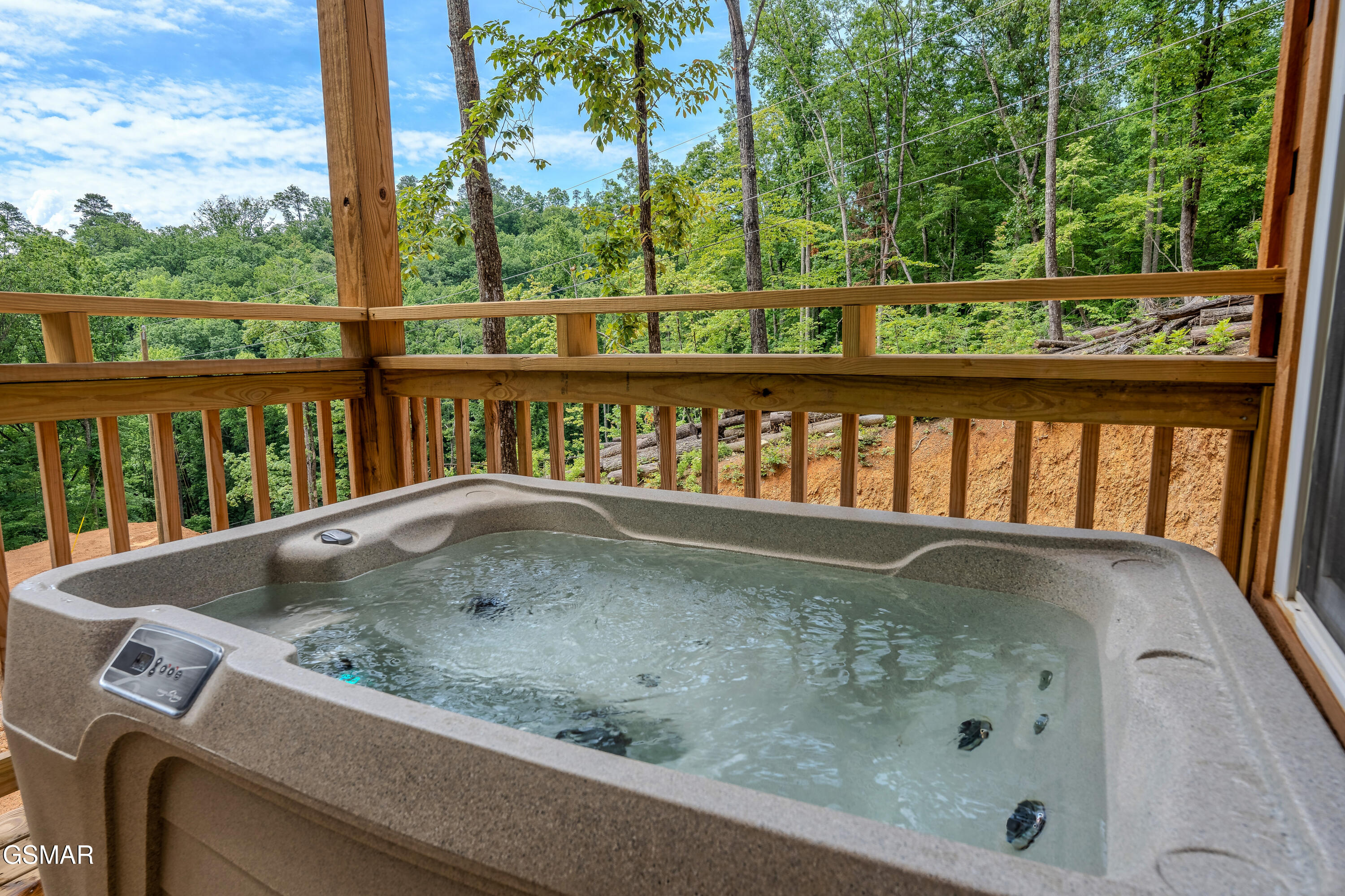 2122 Bluff Mtn Road Sevierville TN 37876