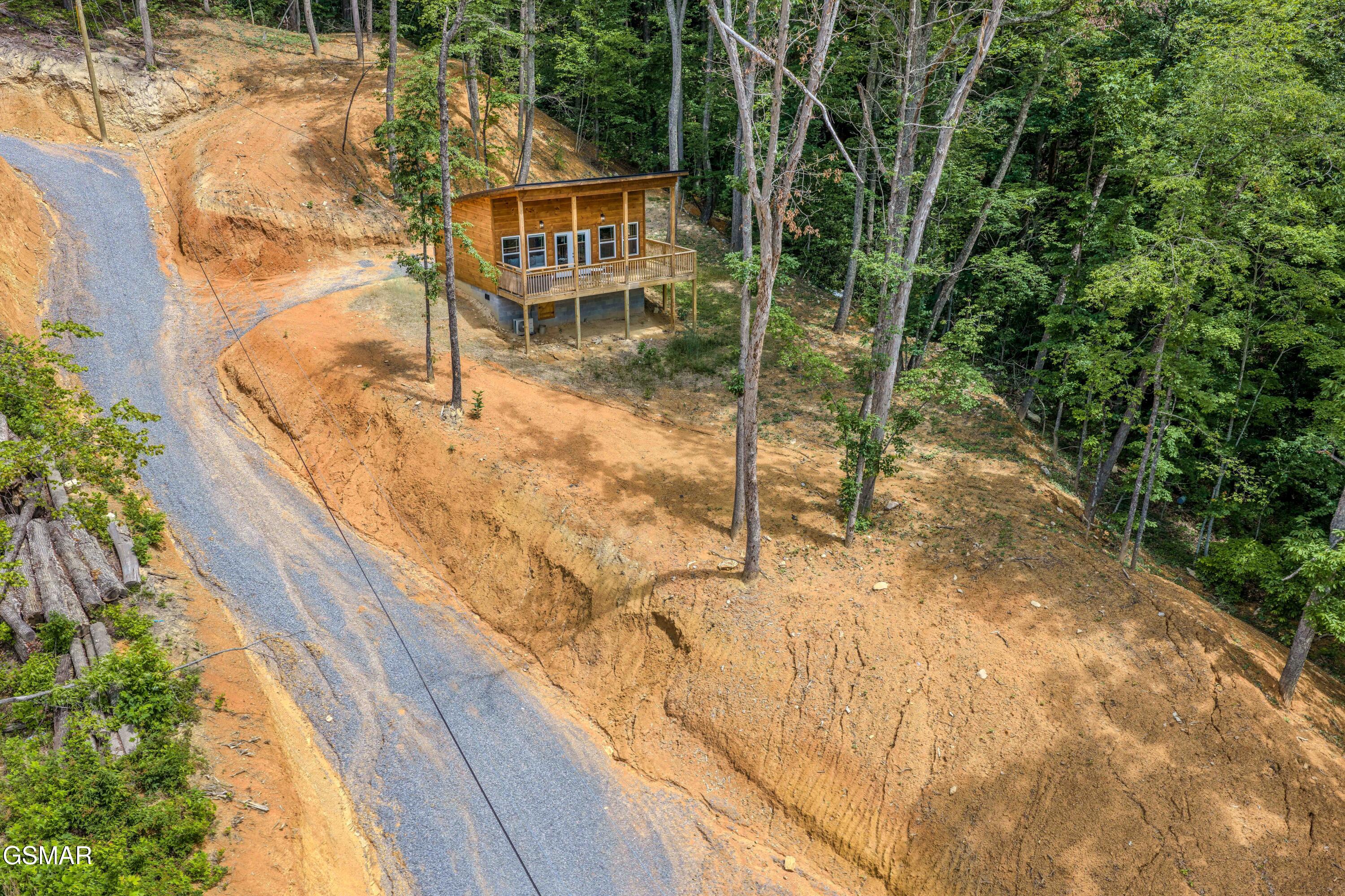 2122 Bluff Mtn Road Sevierville TN 37876