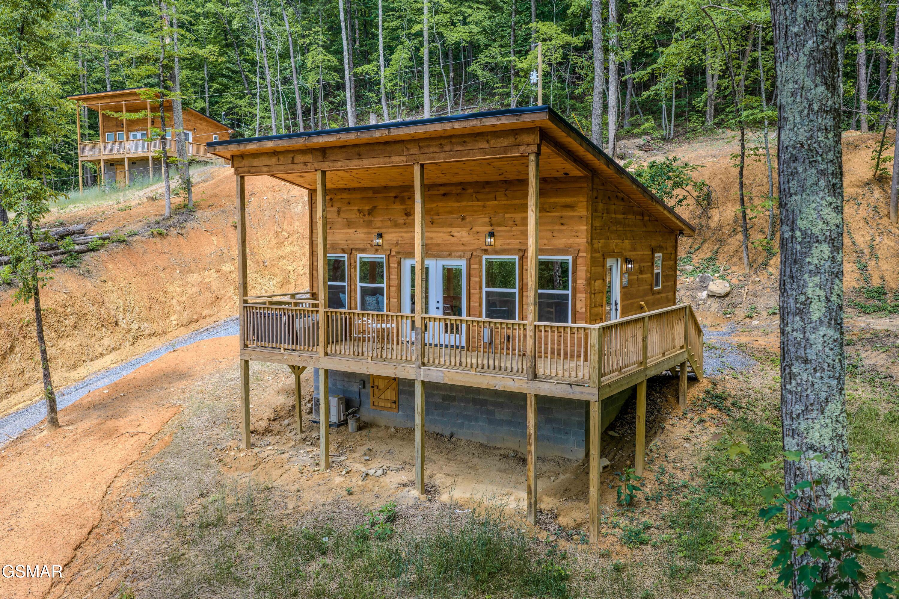 2122 Bluff Mtn Road Sevierville TN 37876
