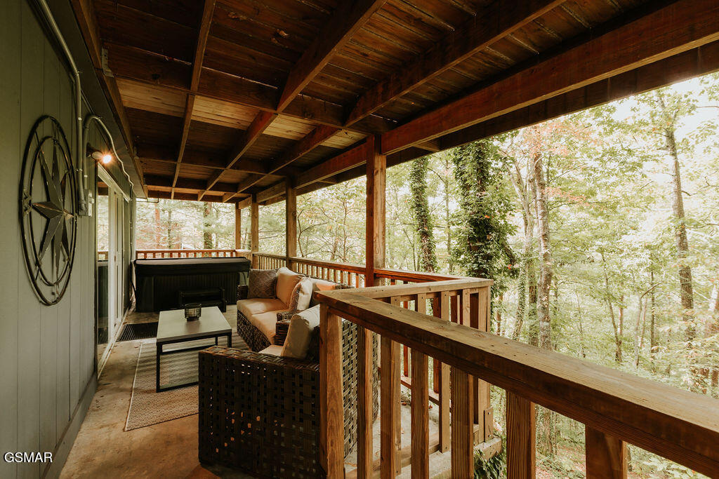 207 Cutter Gap Road Townsend TN 37882