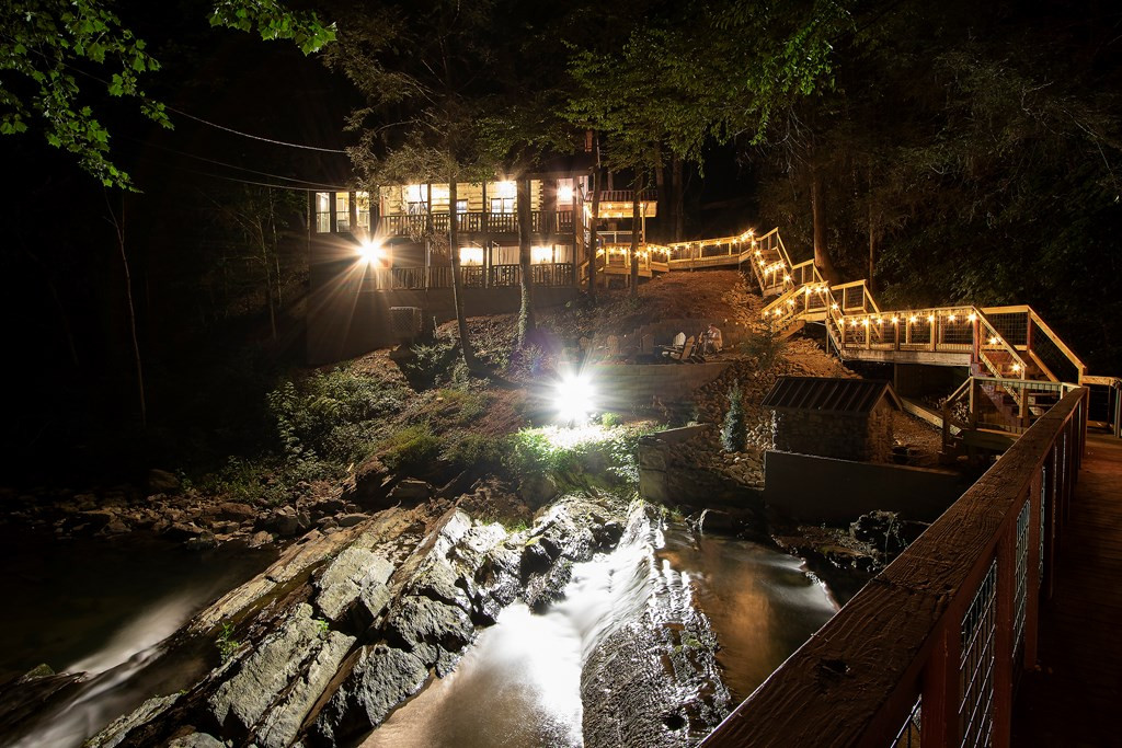 2157 Wears Valley Road Sevierville TN 37862