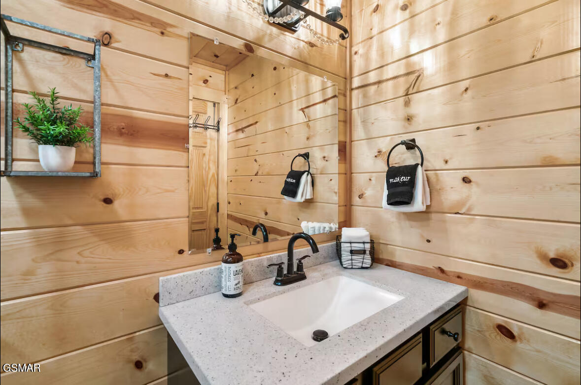 4536 Powdermill Estate Road Sevierville TN 37876