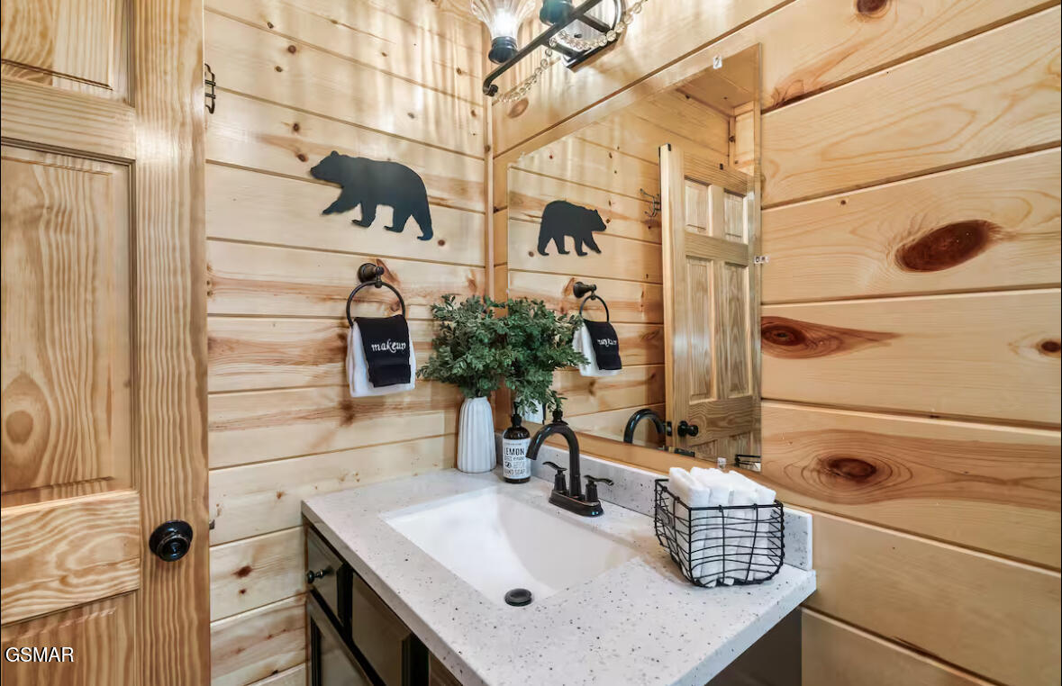 4536 Powdermill Estate Road Sevierville TN 37876