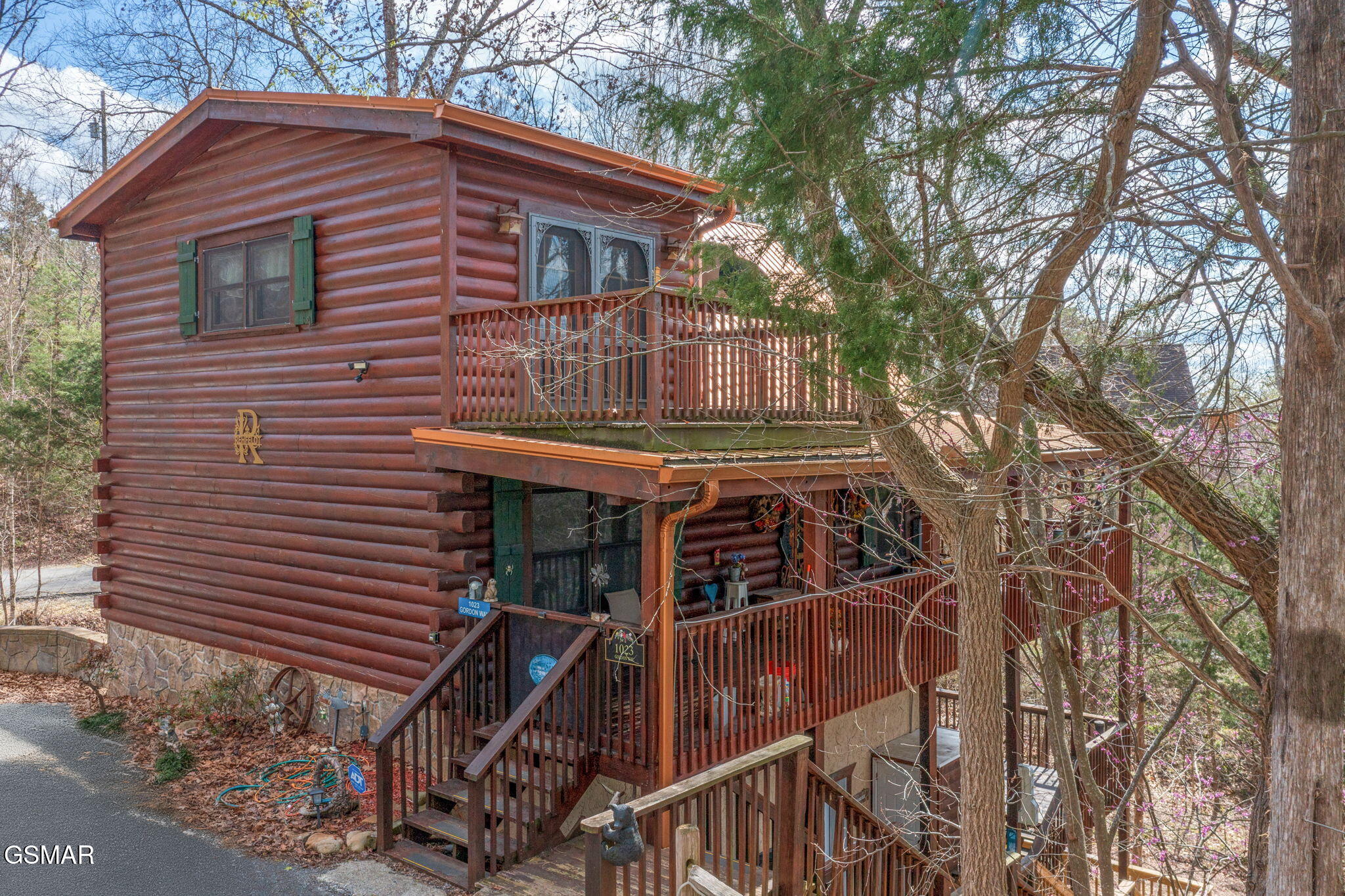 1023 Gordon Way Sevierville TN 37876