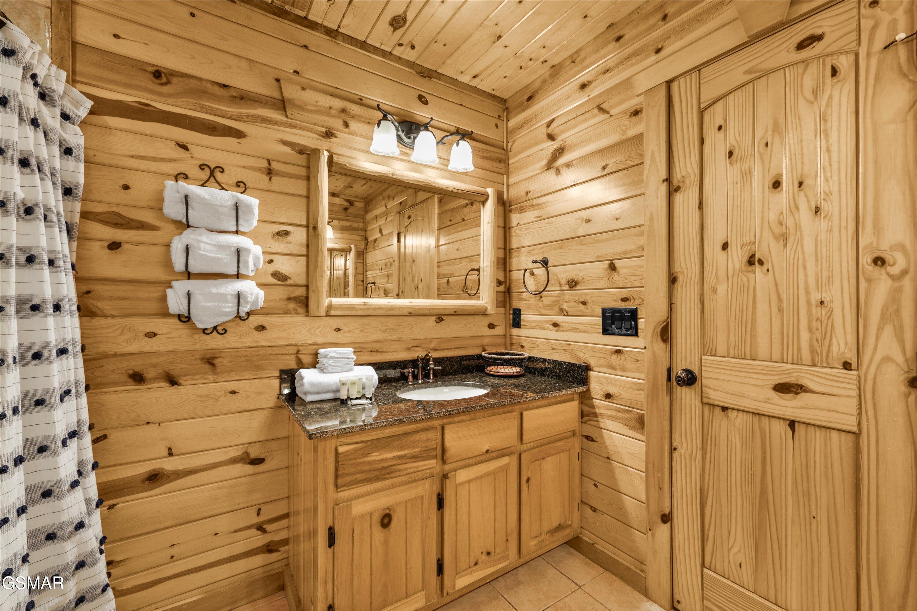 143 White Oak Resort Way Gatlinburg TN 37738
