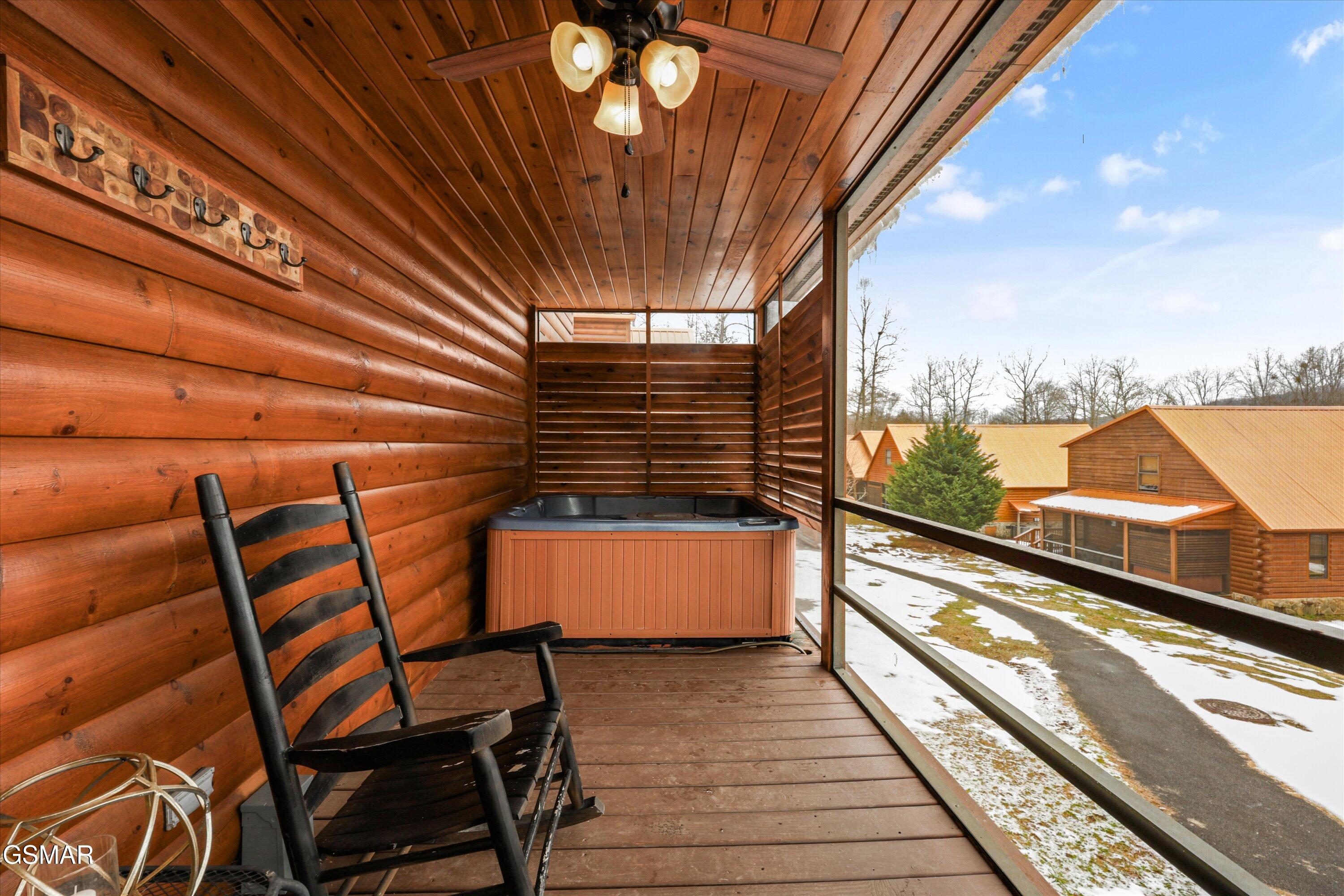 143 White Oak Resort Way Gatlinburg TN 37738