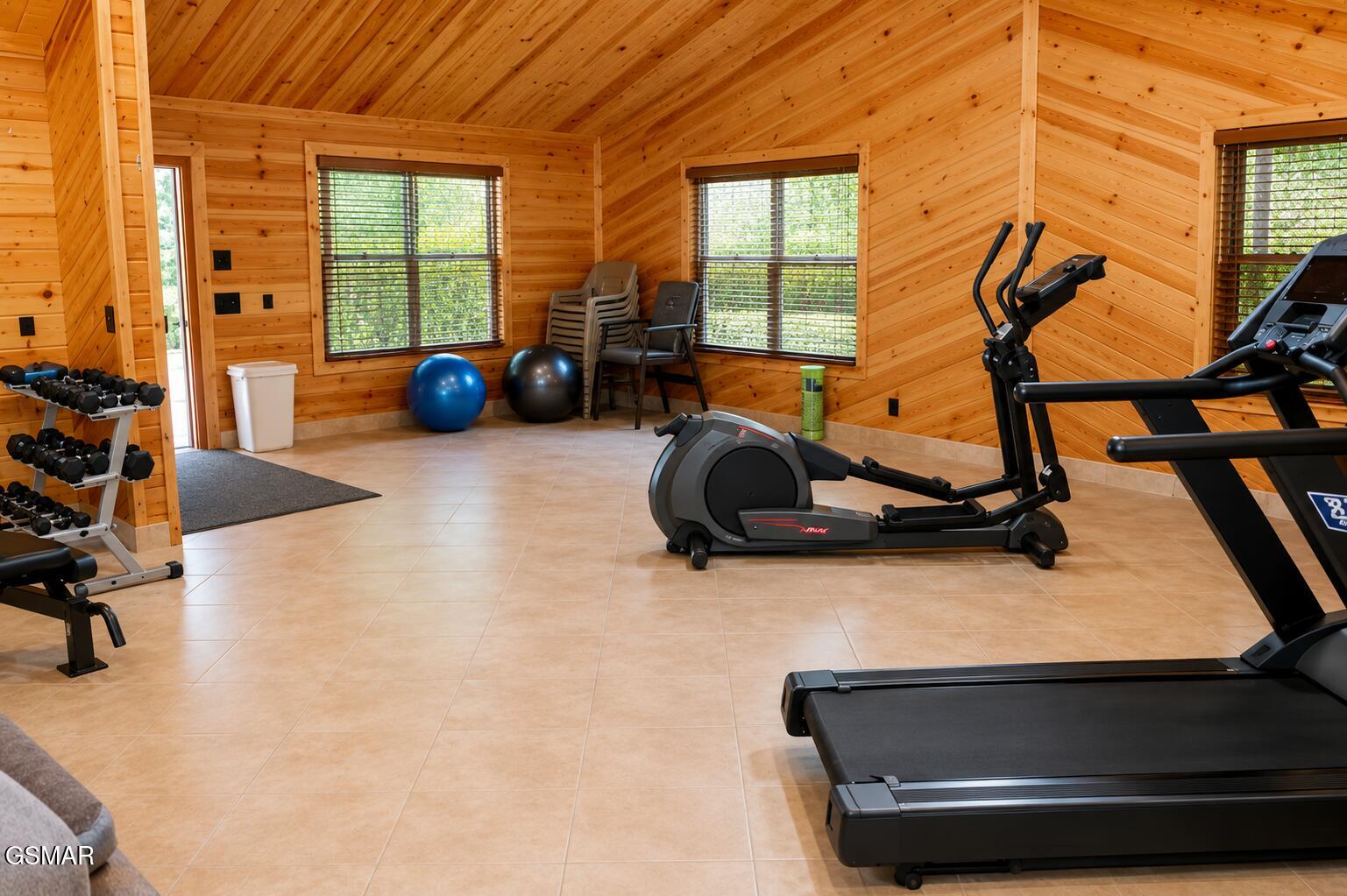 143 White Oak Resort Way Gatlinburg TN 37738