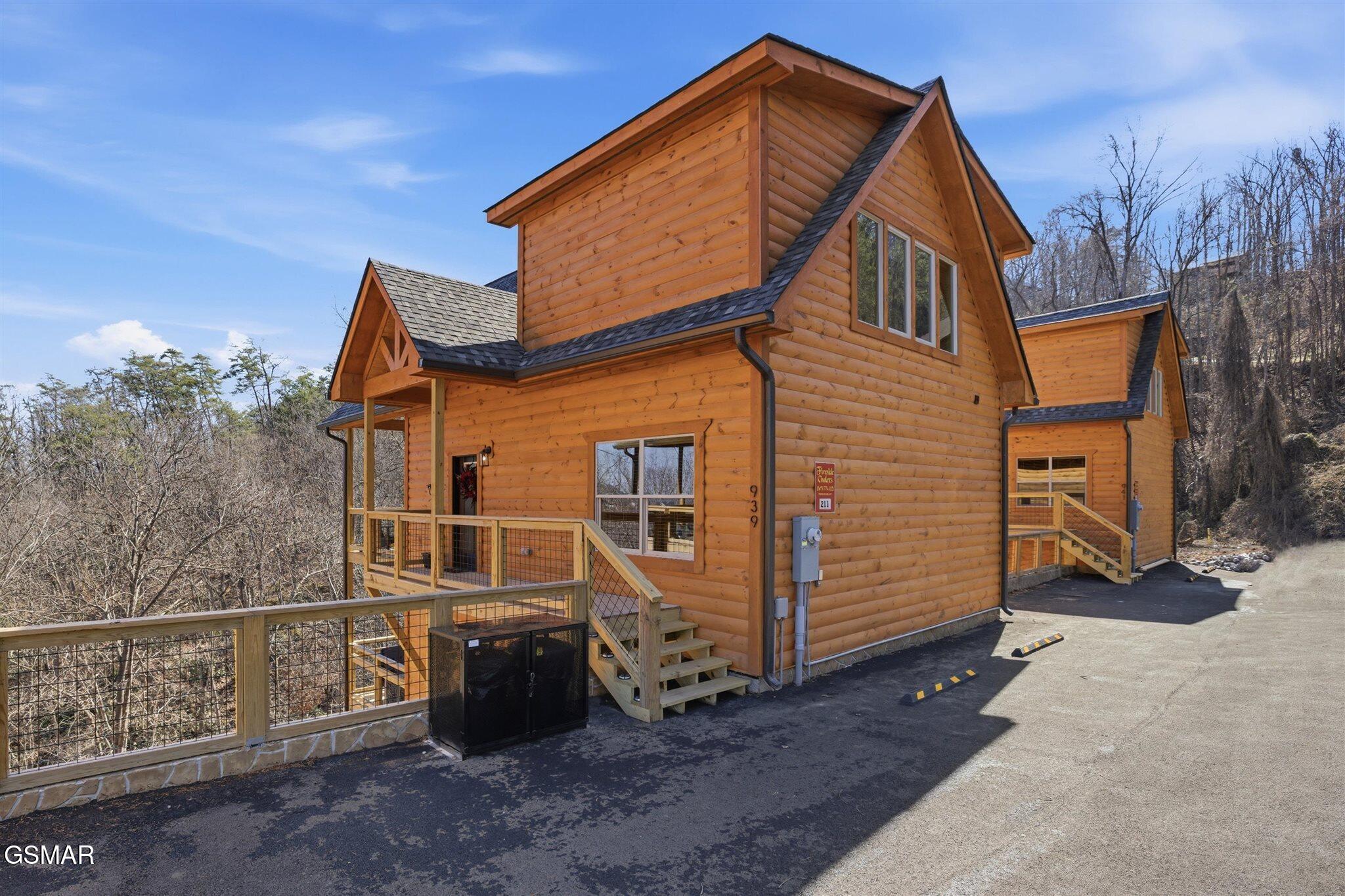 939 Pine Valley Way Sevierville TN 37862
