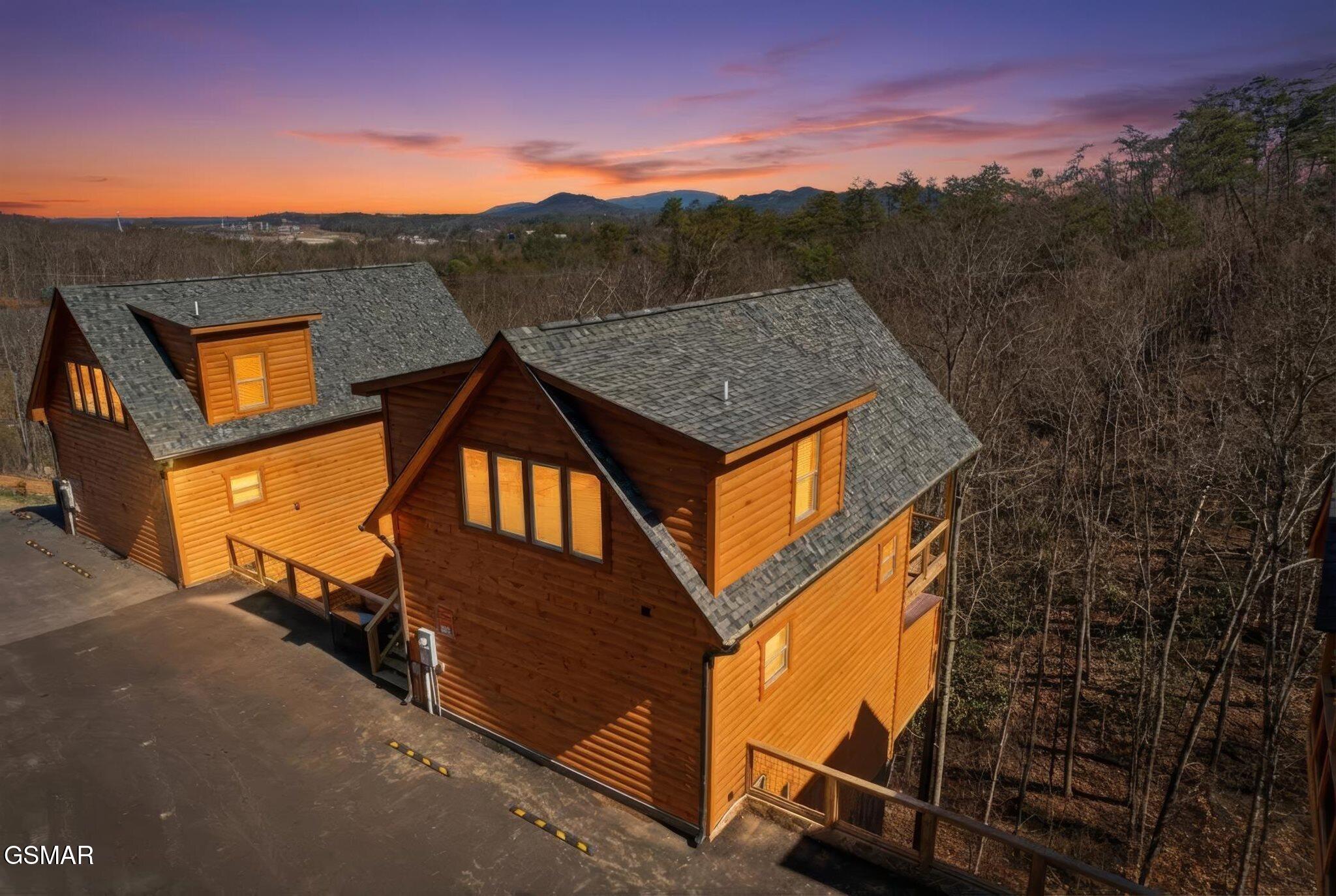 939 Pine Valley Way Sevierville TN 37862