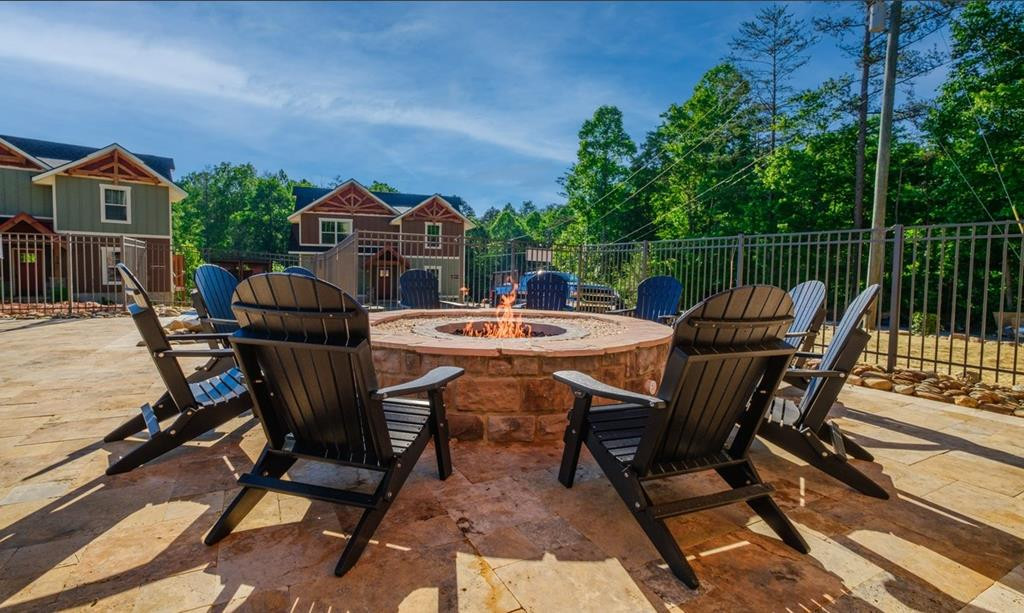 1106 Anastasia Way Gatlinburg TN 37738