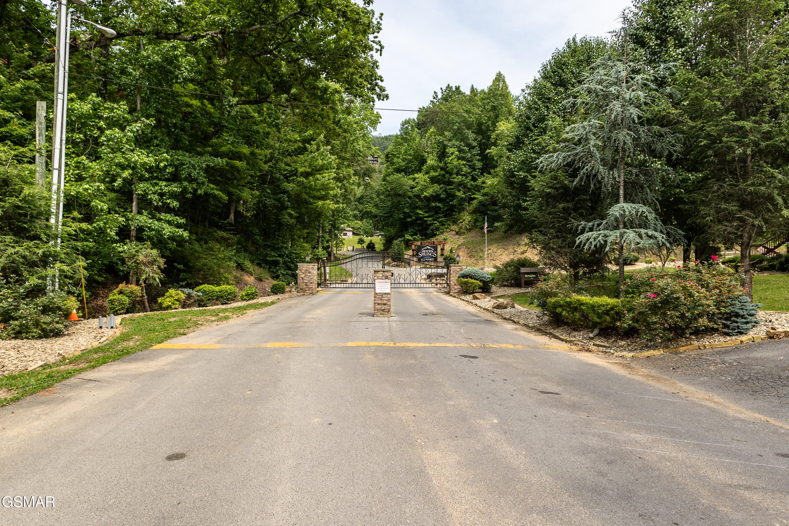 1609 Pinewood Way Sevierville TN 37862