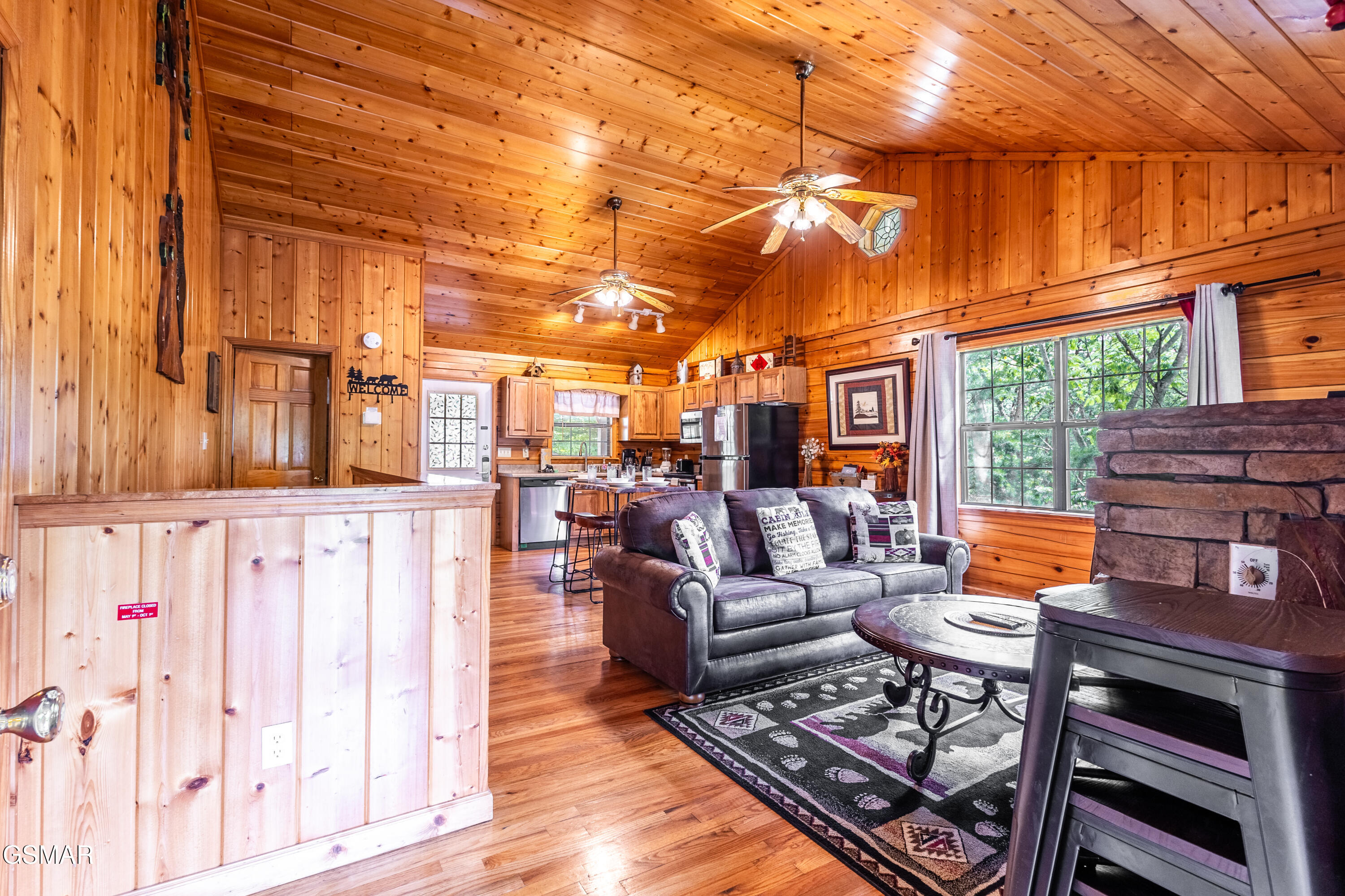 1609 Pinewood Way Sevierville TN 37862