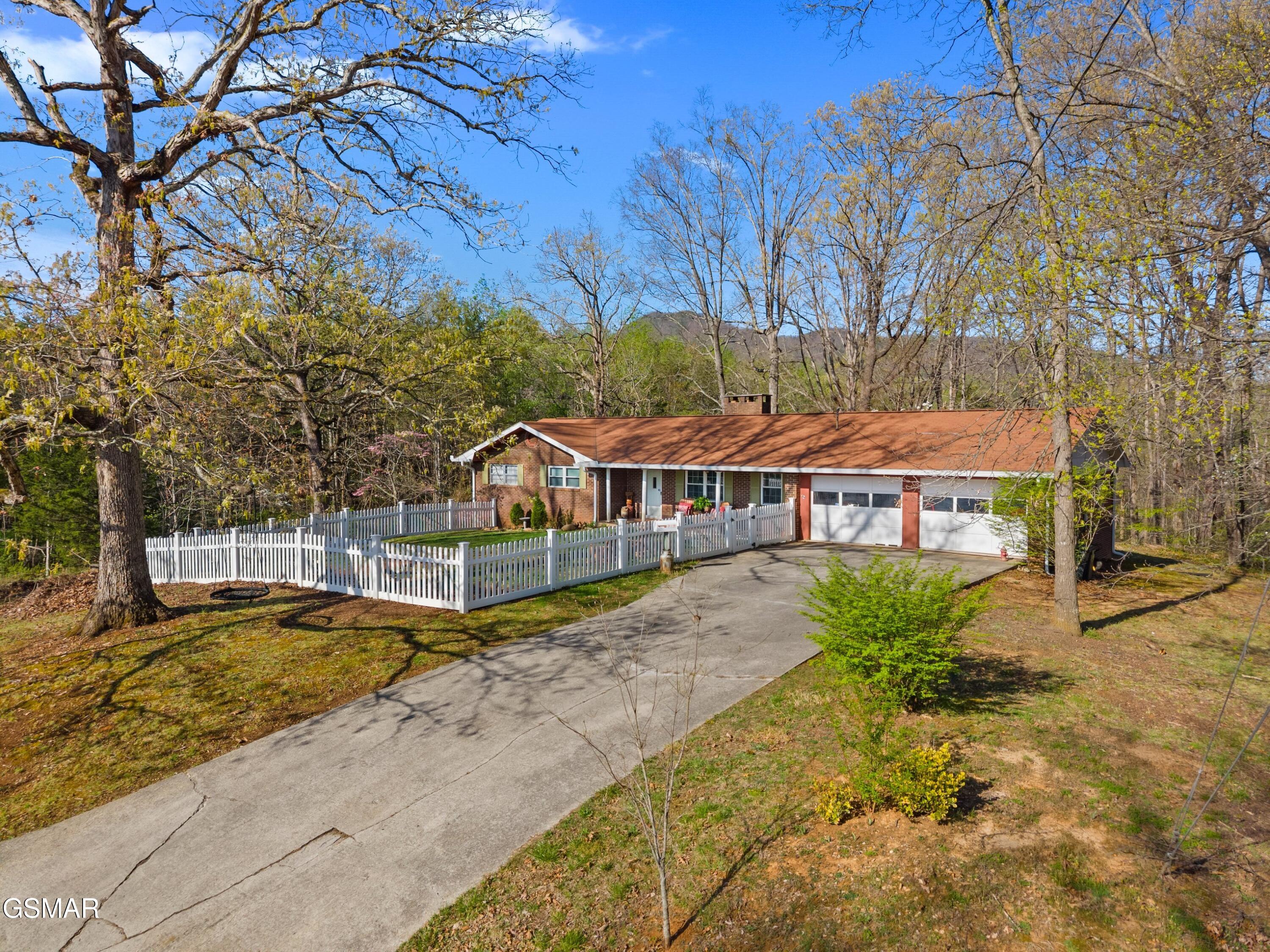 1060 Sunset Circle Newport TN 37821