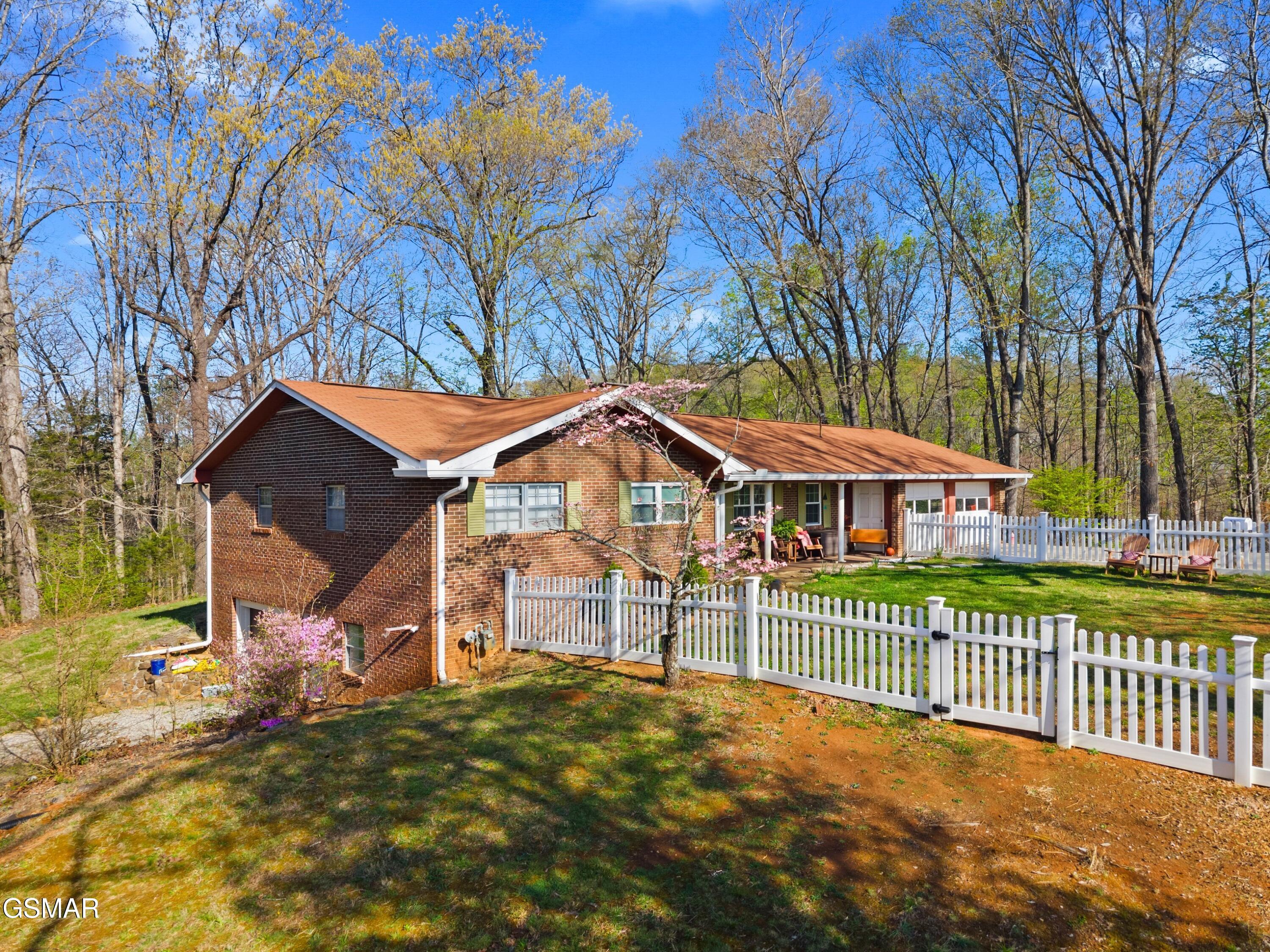 1060 Sunset Circle Newport TN 37821