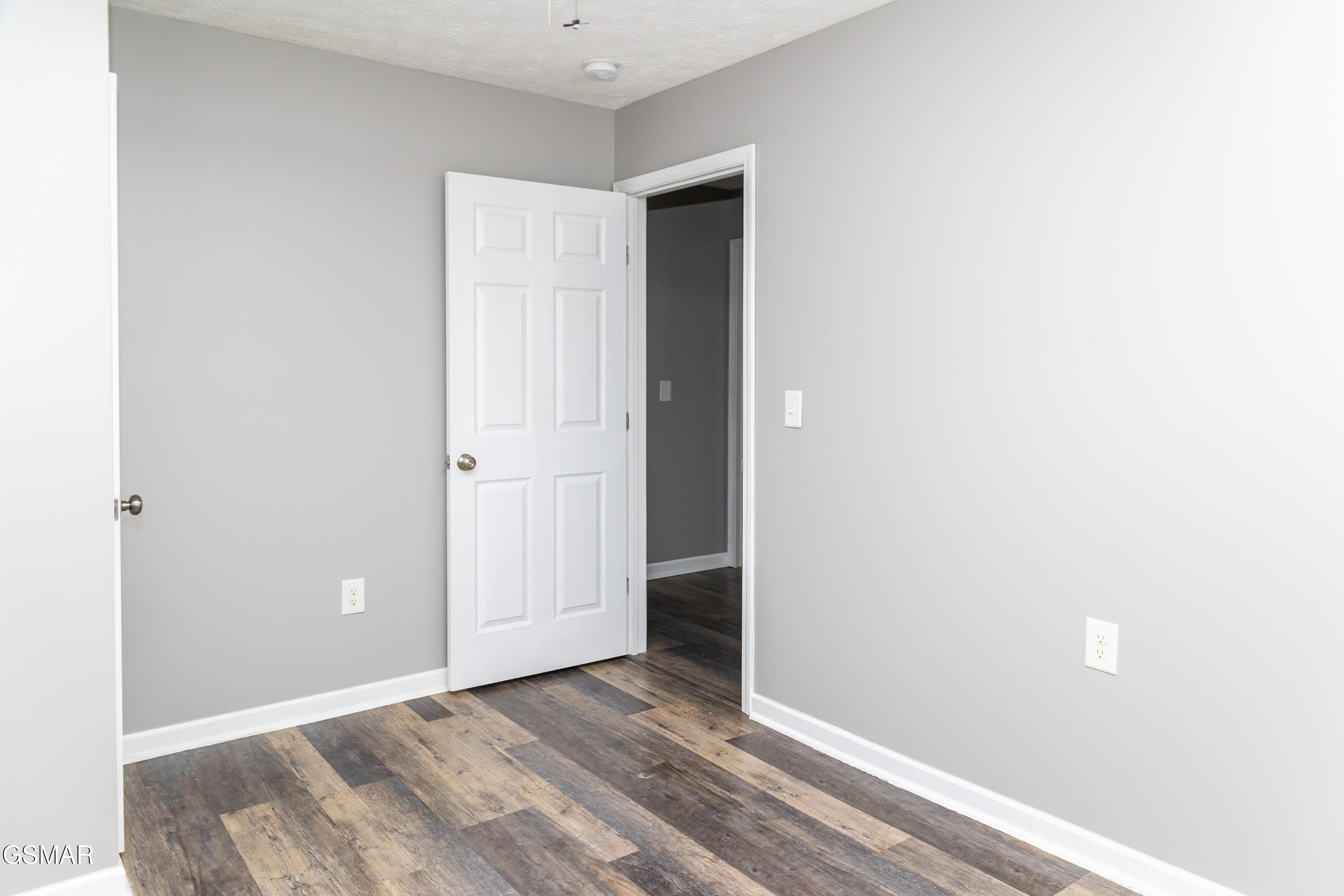 1909 Heather Lea Drive Sevierville TN 37876