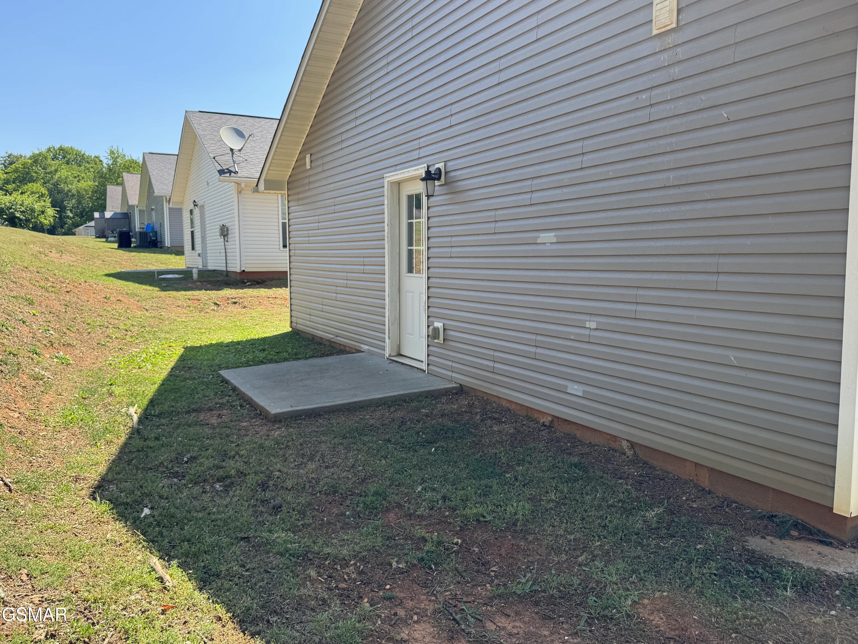 1909 Heather Lea Drive Sevierville TN 37876