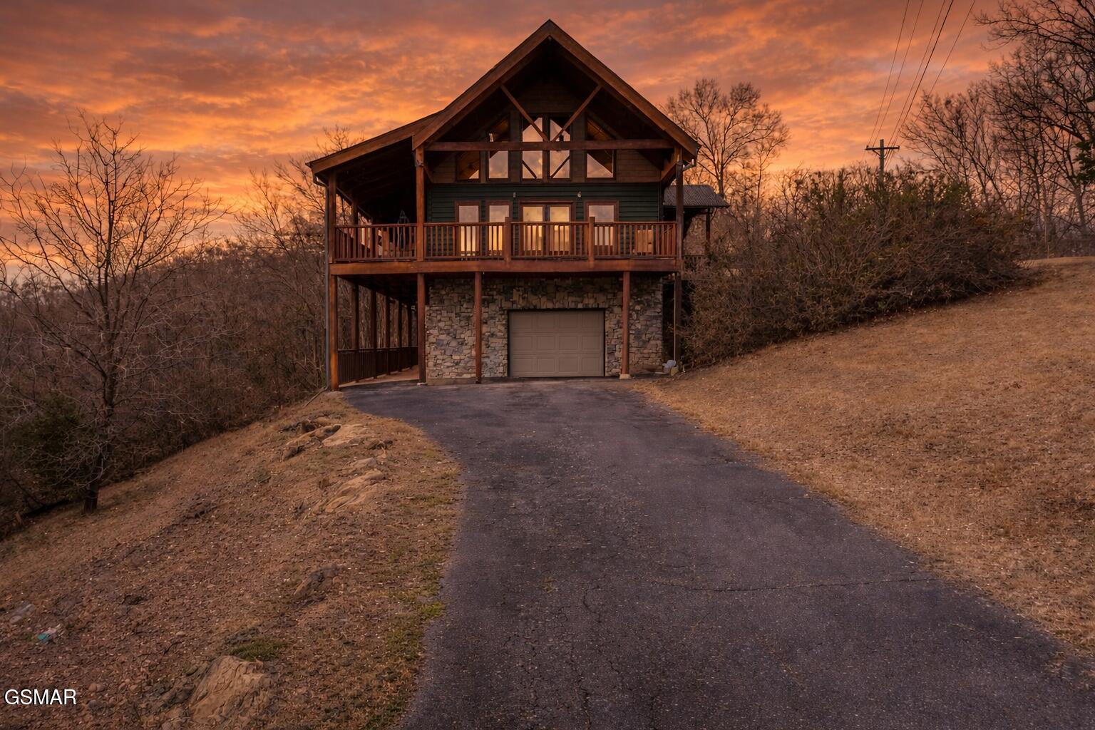 403 Happy Hollow Lane Sevierville TN 37876
