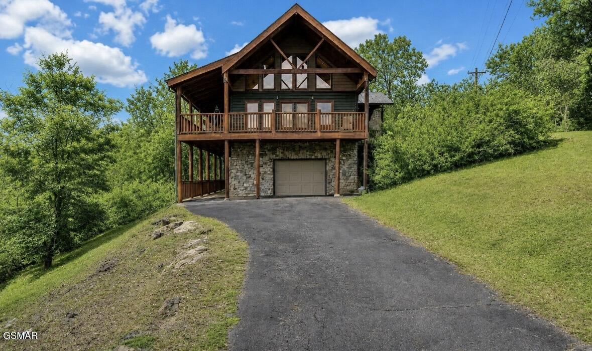 Sevierville TN, 403 Happy Hollow Lane