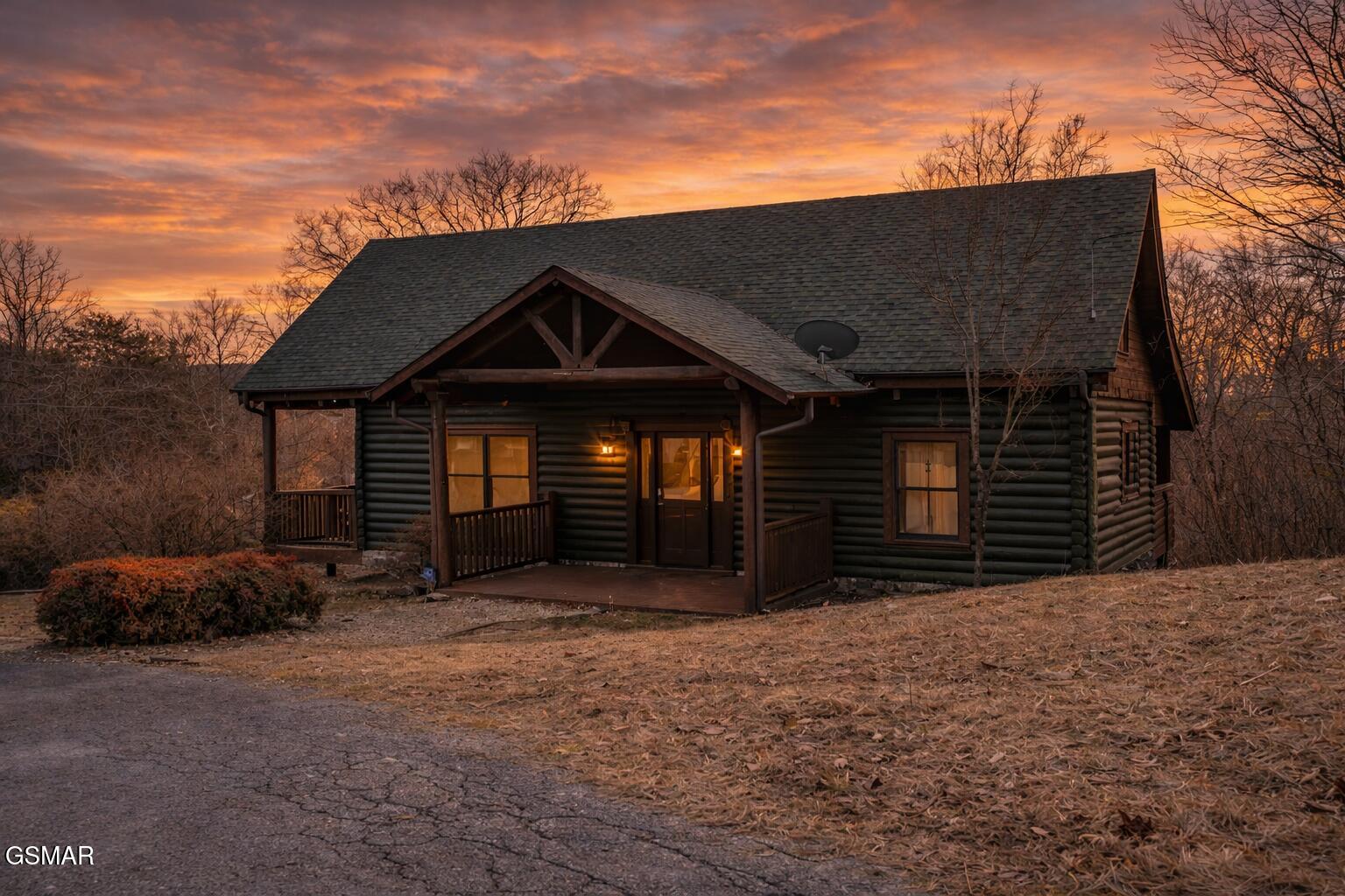 403 Happy Hollow Lane Sevierville TN 37876