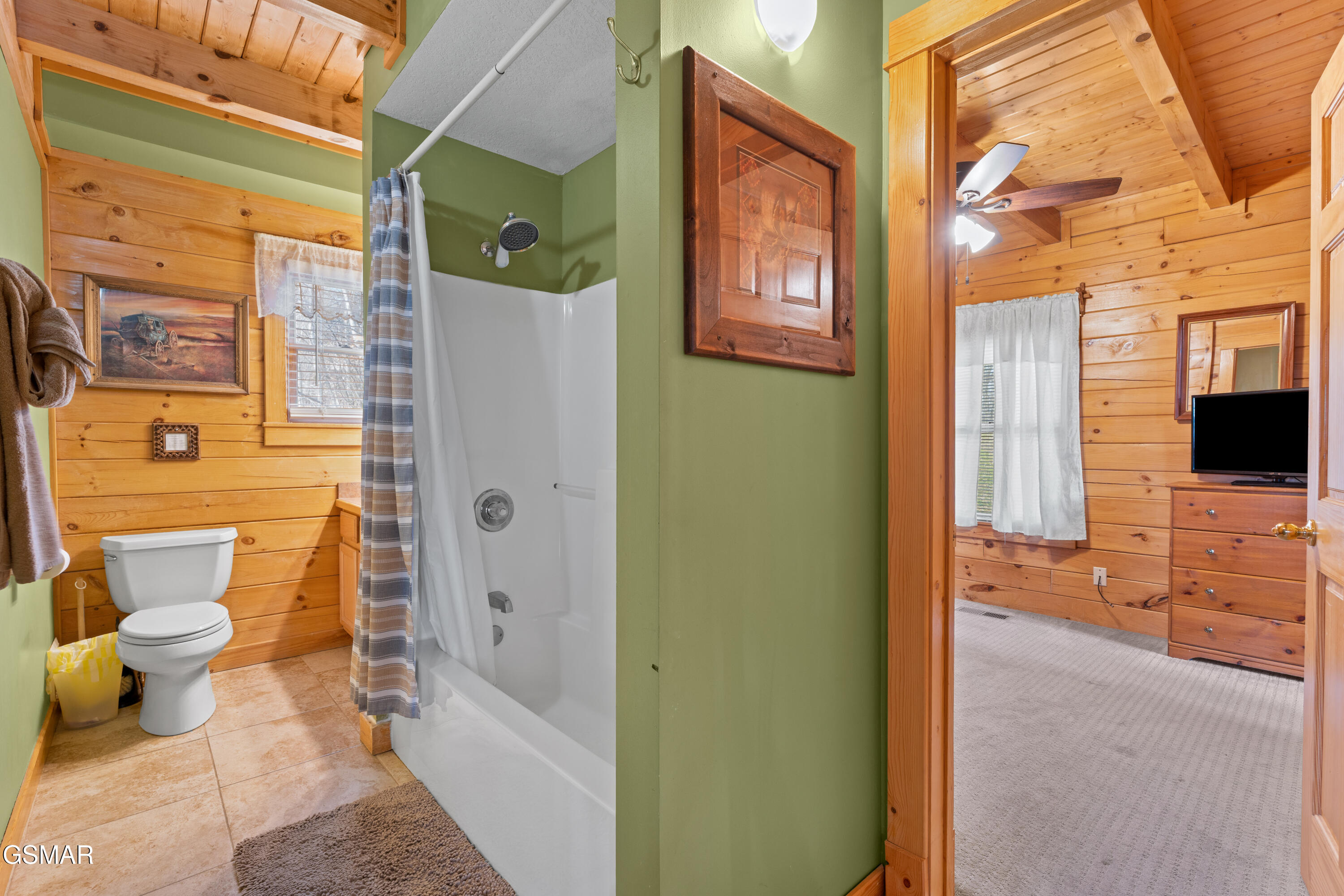 403 Happy Hollow Lane Sevierville TN 37876
