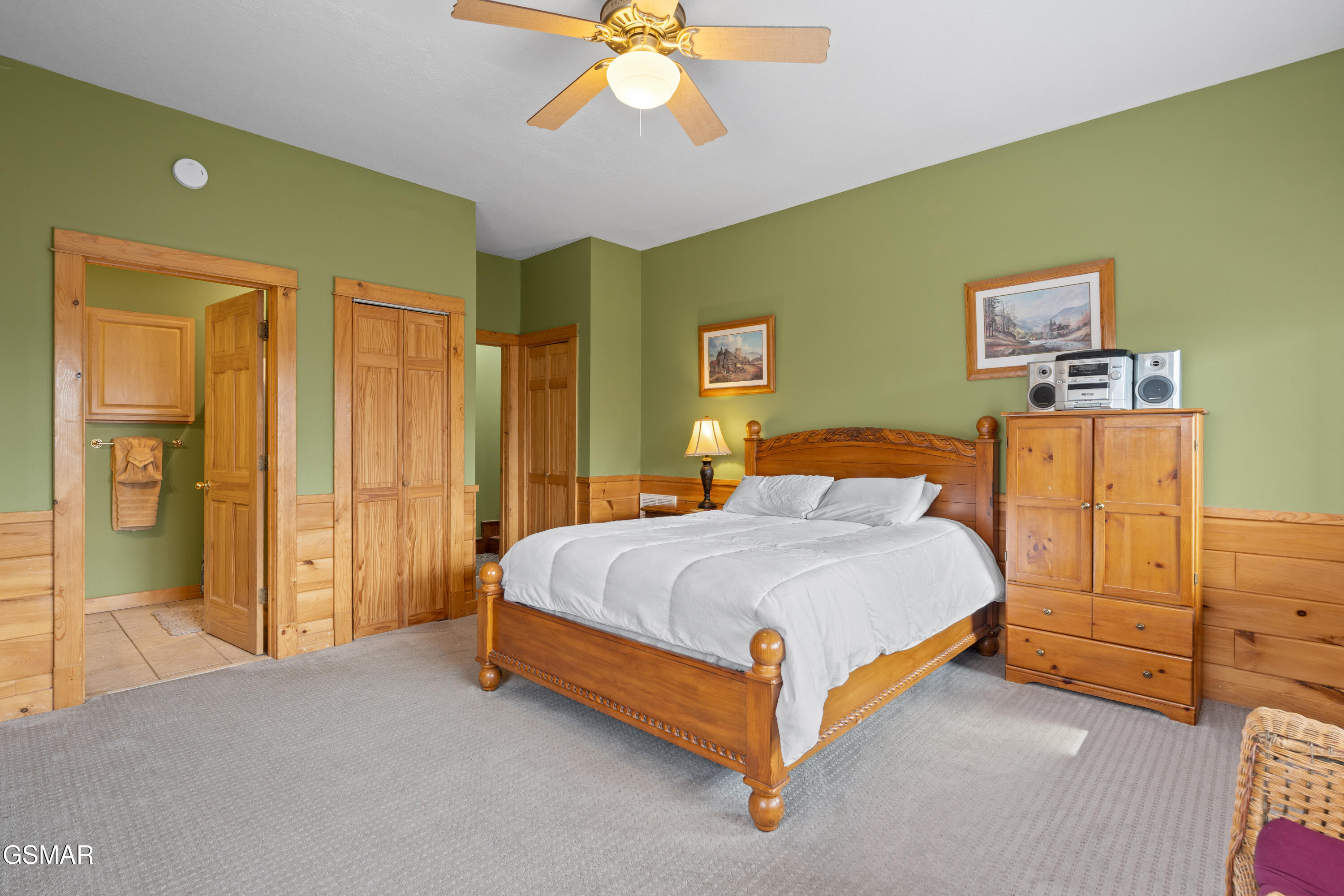 403 Happy Hollow Lane Sevierville TN 37876