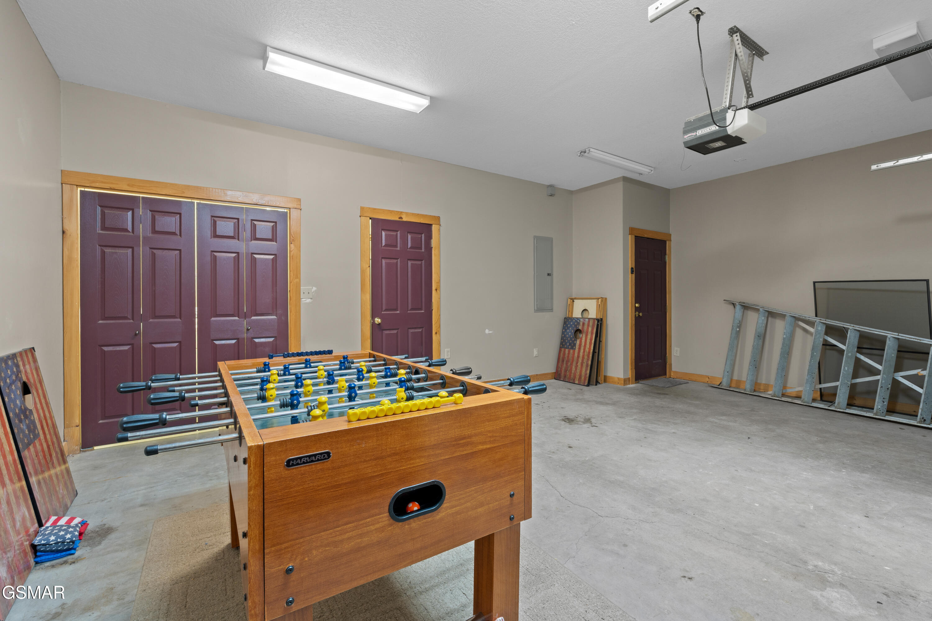 403 Happy Hollow Lane Sevierville TN 37876