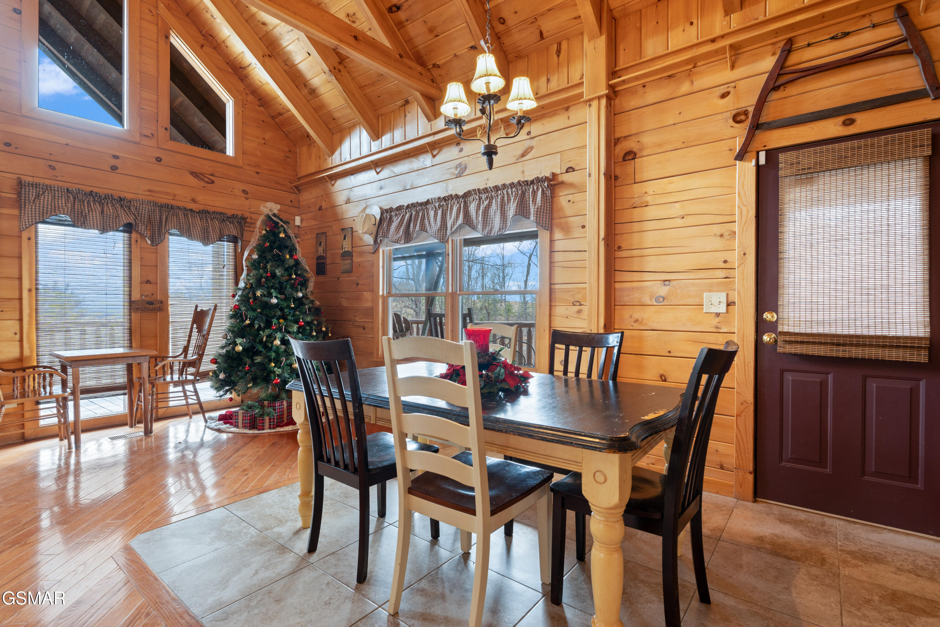 403 Happy Hollow Lane Sevierville TN 37876