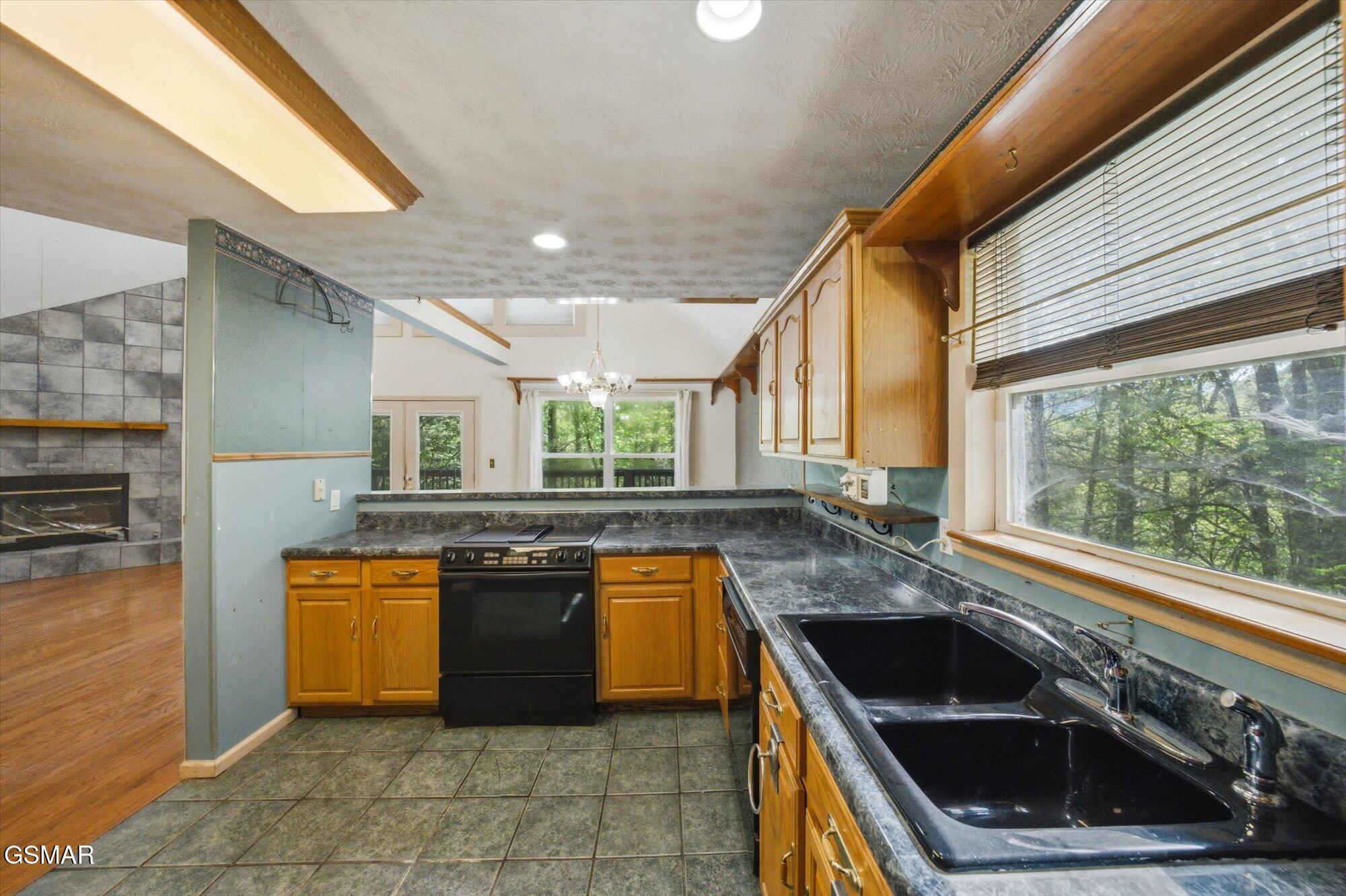 803 Kerrys View Way Pigeon Forge TN 37863