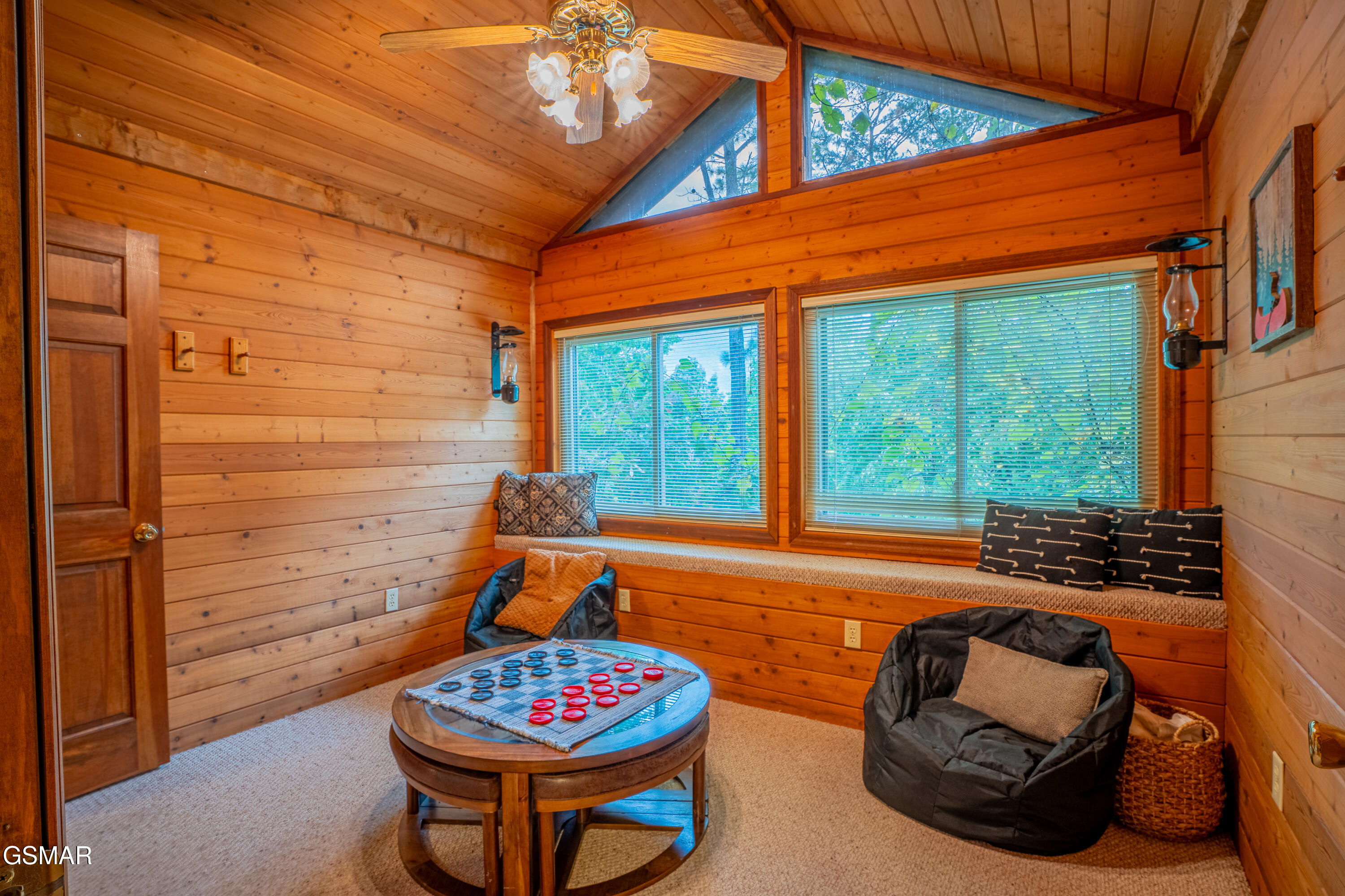 317 Matterhorn Drive Gatlinburg TN 37738