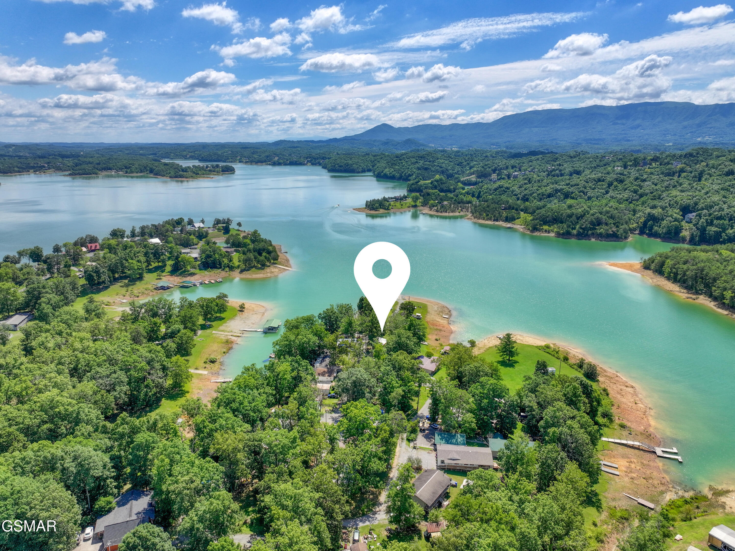 1239 Fishermans Way Sevierville TN 37876